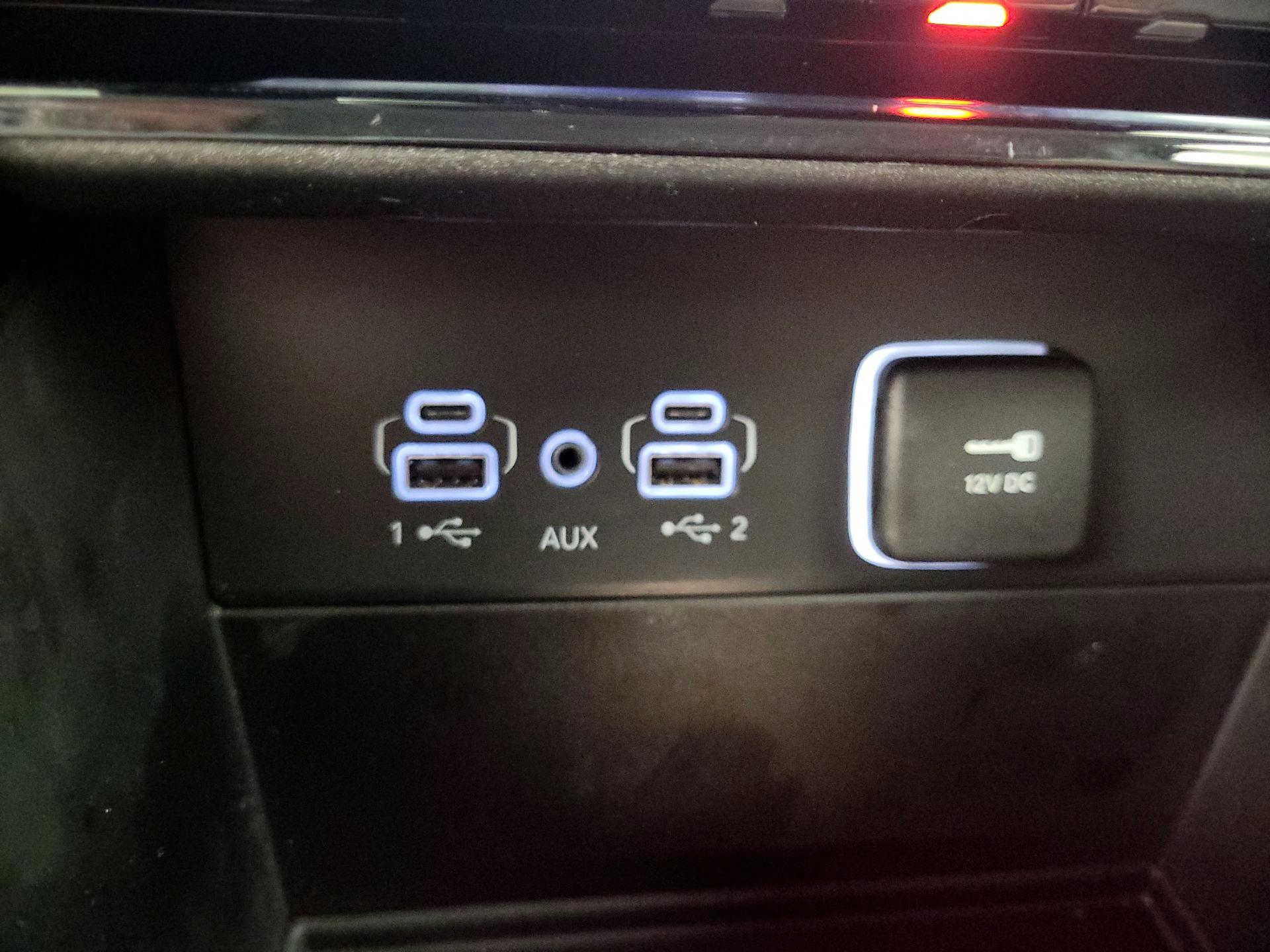 Thumbnail: 2023 Jeep Grand Cherokee - 19