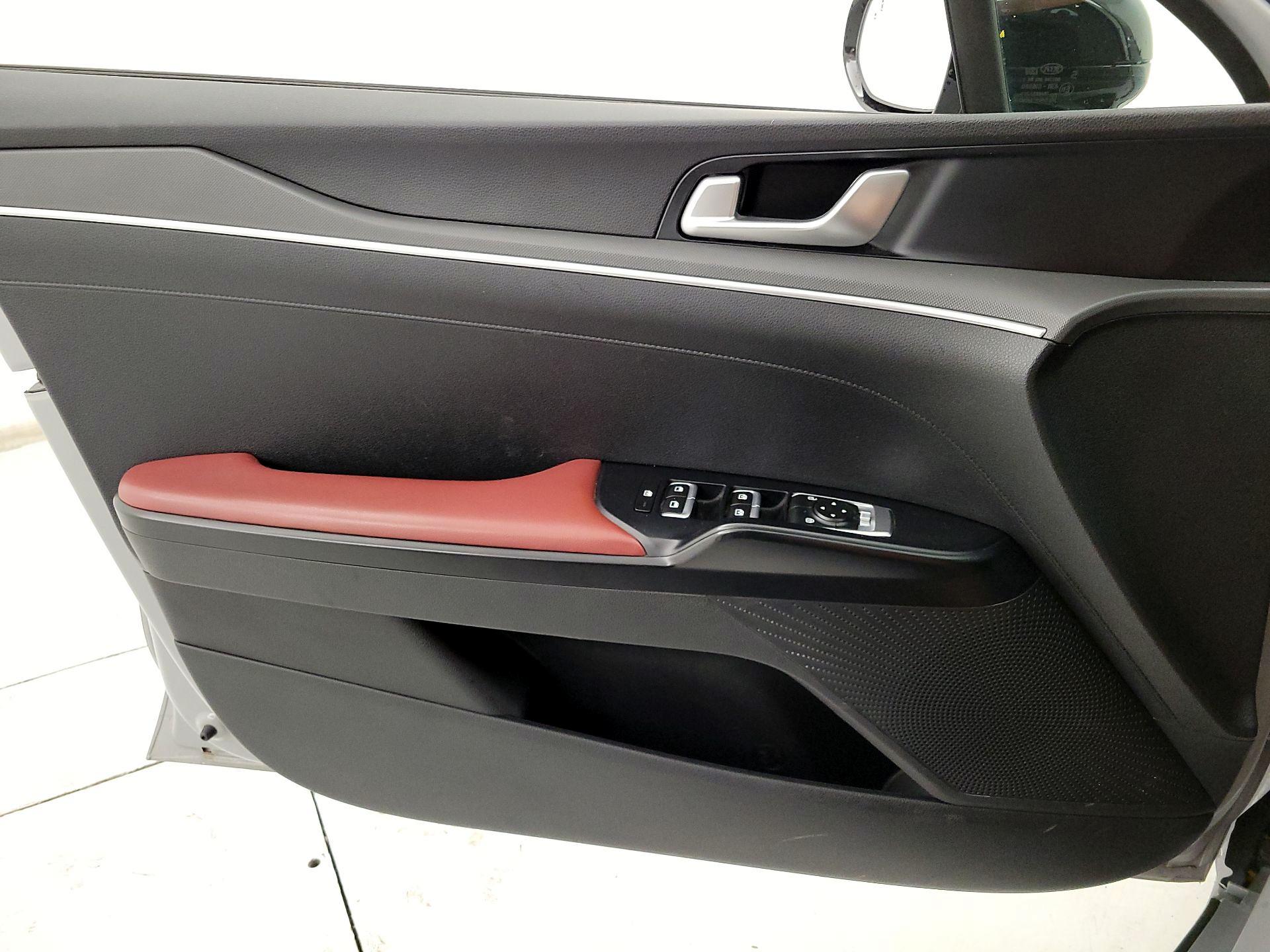 Thumbnail: 2021 Kia K5 - 12