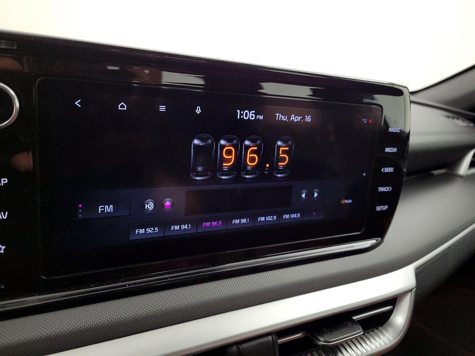 Thumbnail: 2021 Kia K5 - 16