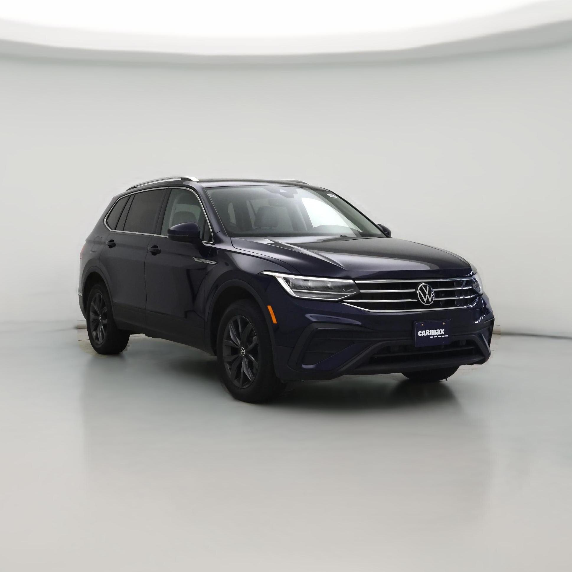 Thumbnail: 2022 Volkswagen Tiguan - 1