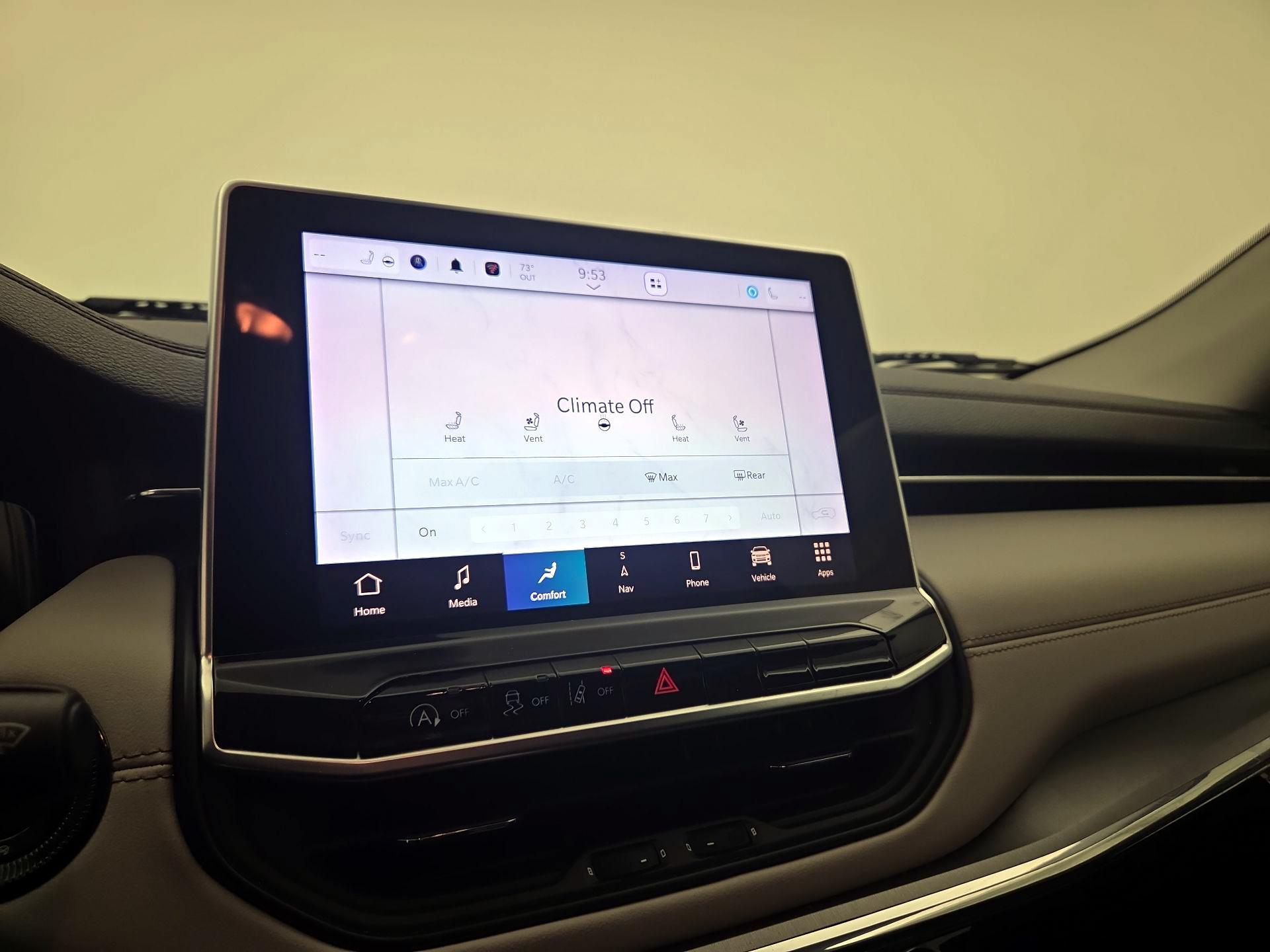 Thumbnail: 2022 Jeep Compass - 15