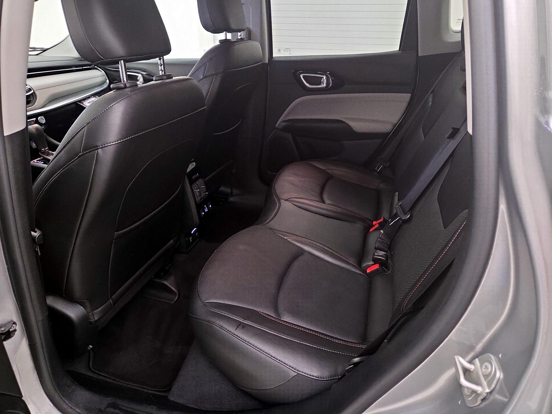 Thumbnail: 2022 Jeep Compass - 18