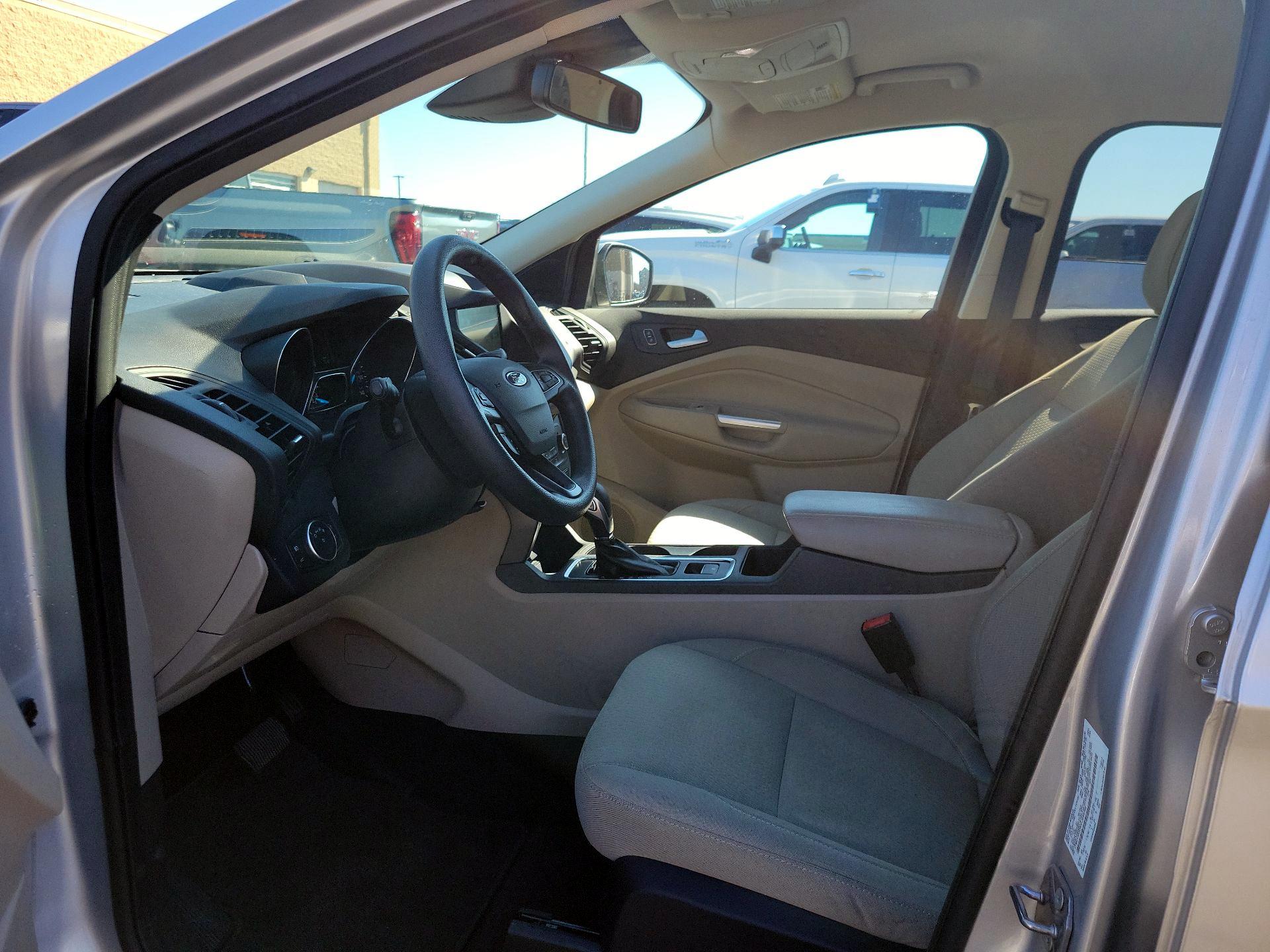 Thumbnail: 2019 Ford Escape - 9