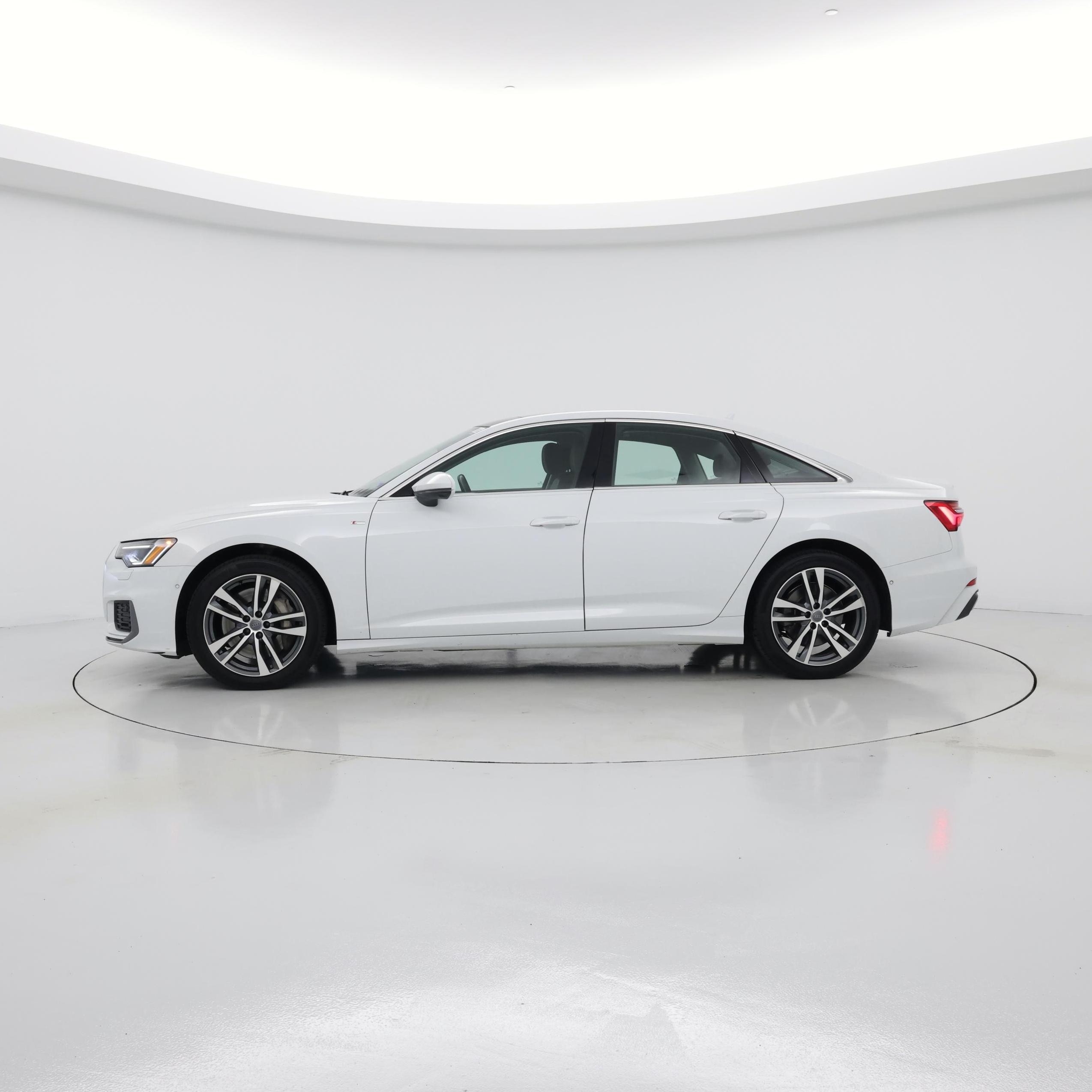 Thumbnail: 2020 Audi A6 - 3