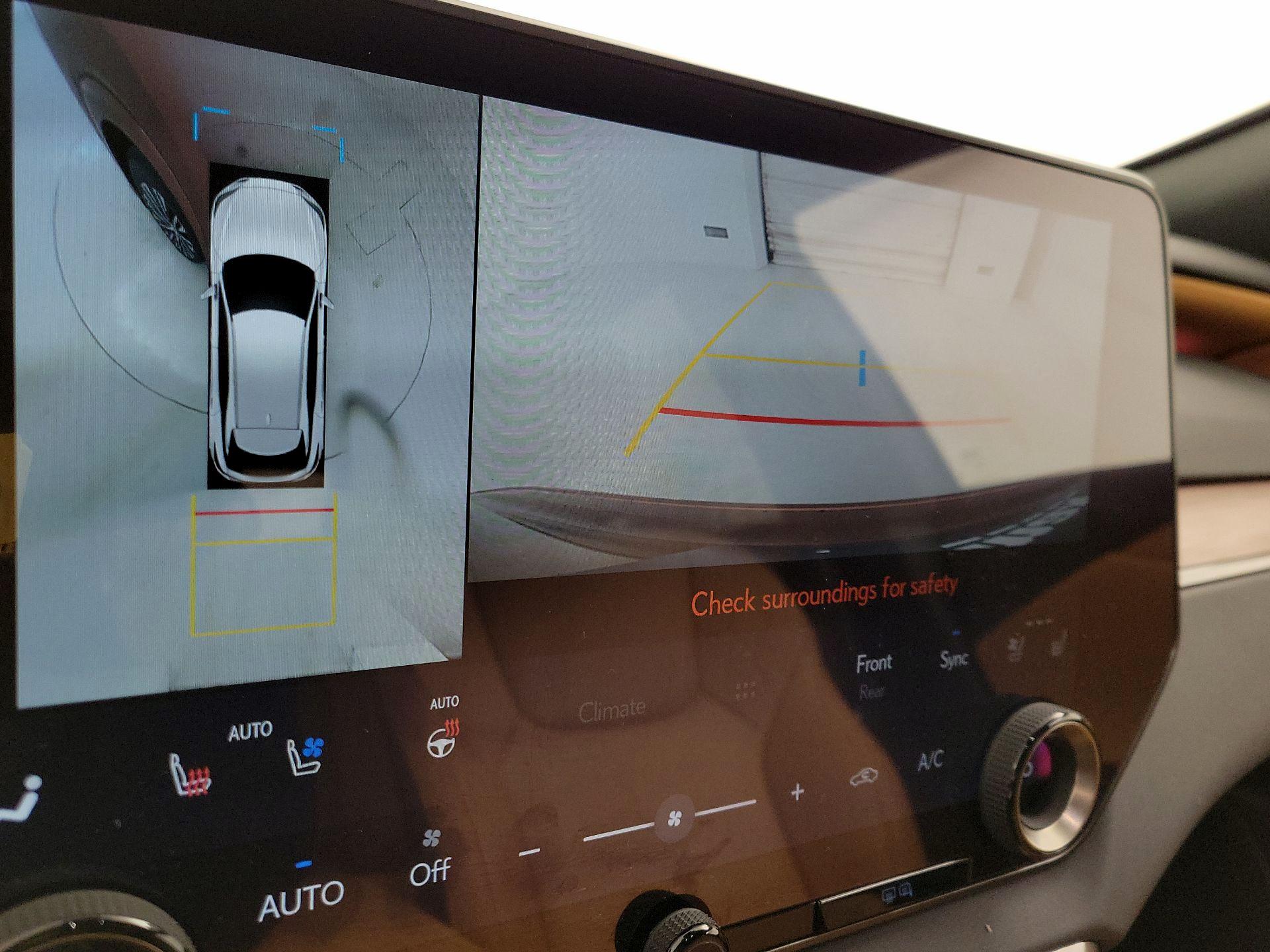 Thumbnail: 2024 Lexus RX - 14