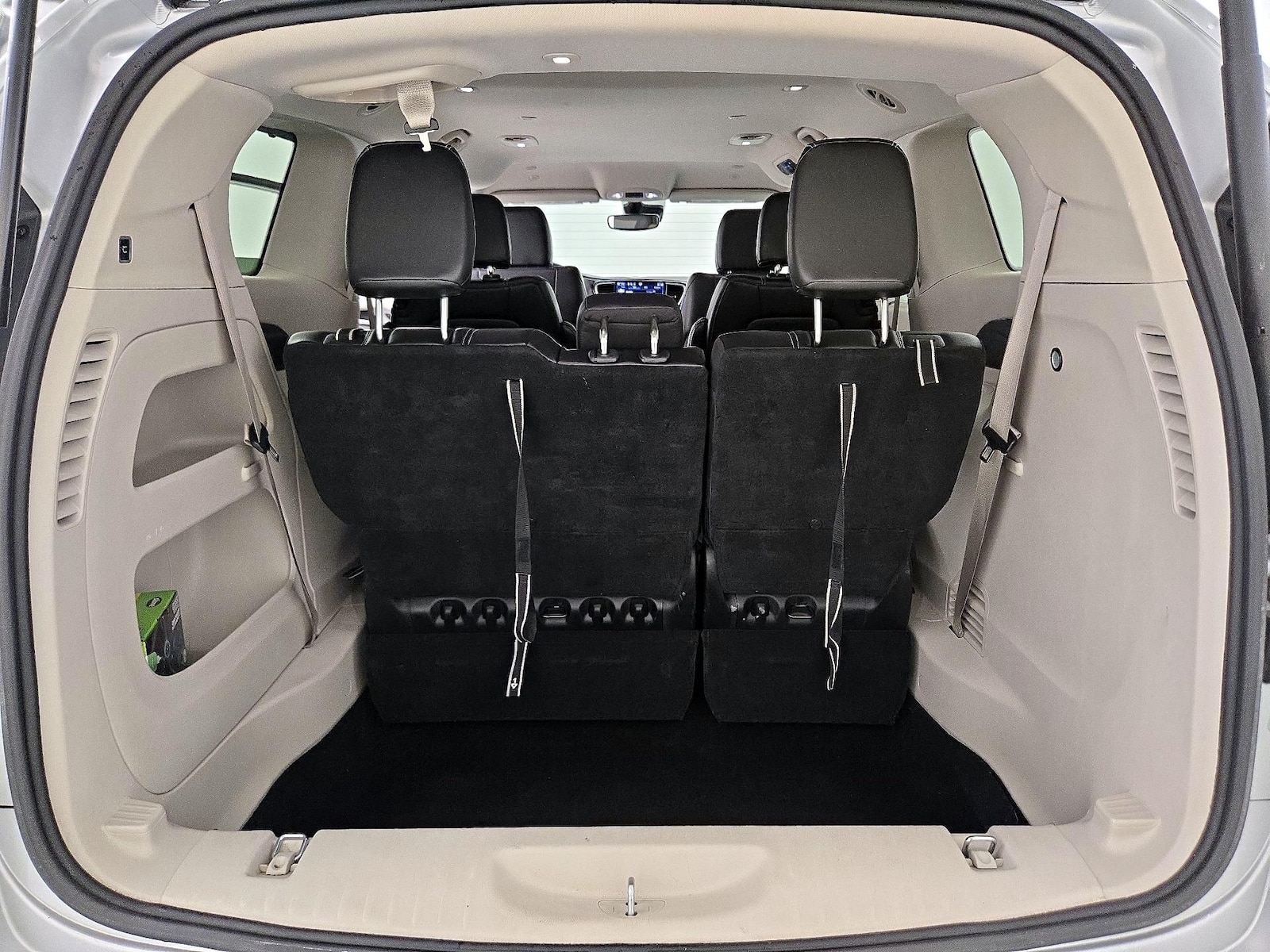 2023 Chrysler Pacifica Touring L - Photo 22