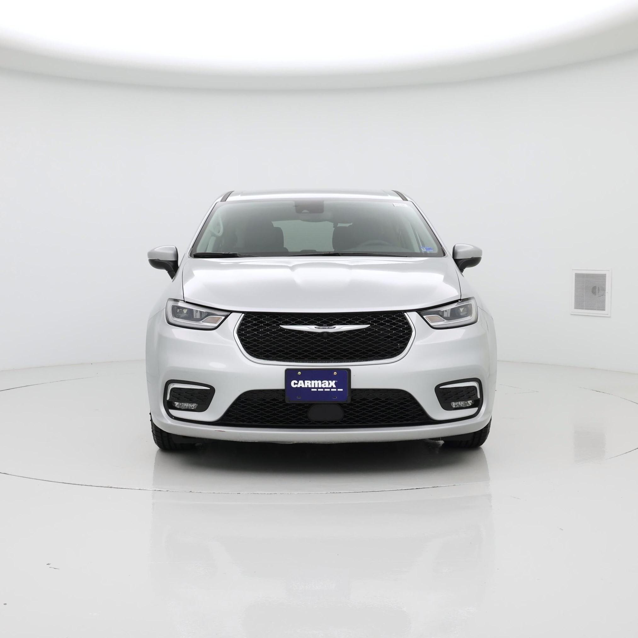Thumbnail: 2023 Chrysler Pacifica - 5