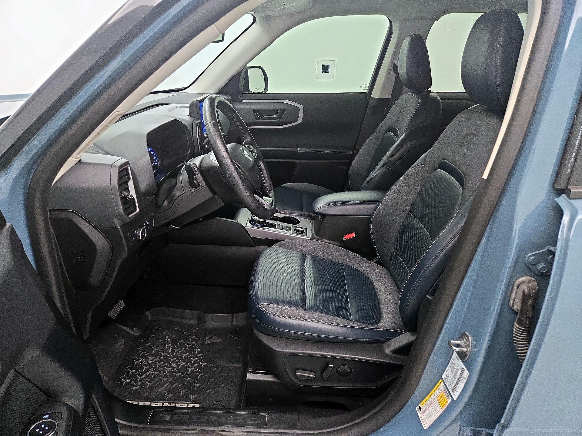 Thumbnail: 2021 Ford Bronco Sport - 11