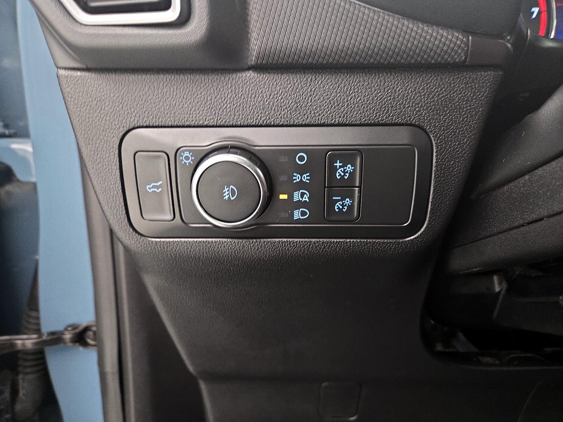 Thumbnail: 2021 Ford Bronco Sport - 13