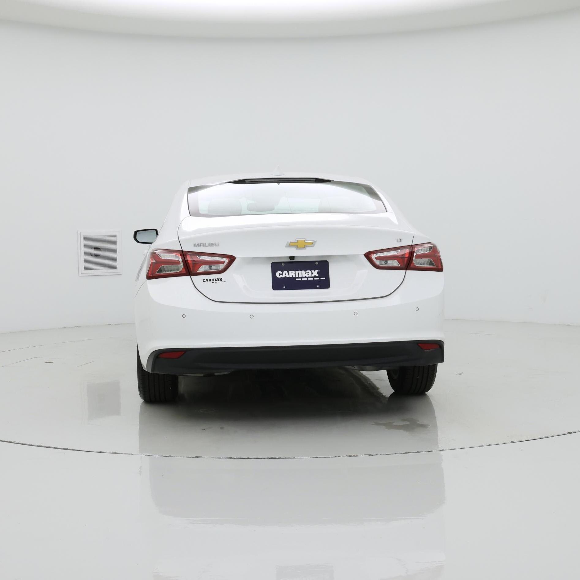 Thumbnail: 2020 Chevrolet Malibu - 6