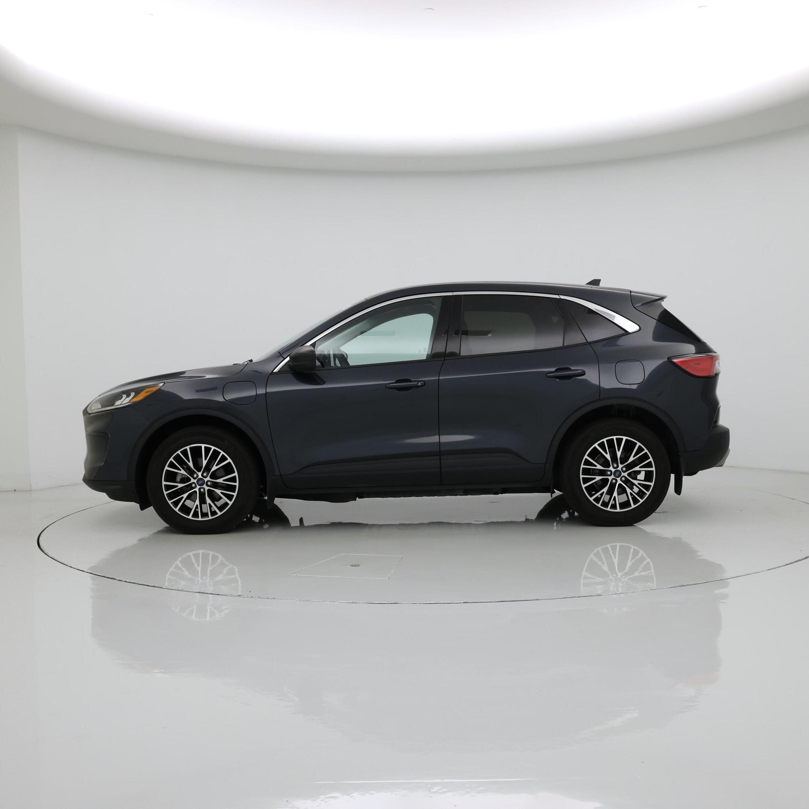 Thumbnail: 2022 Ford Escape - 3