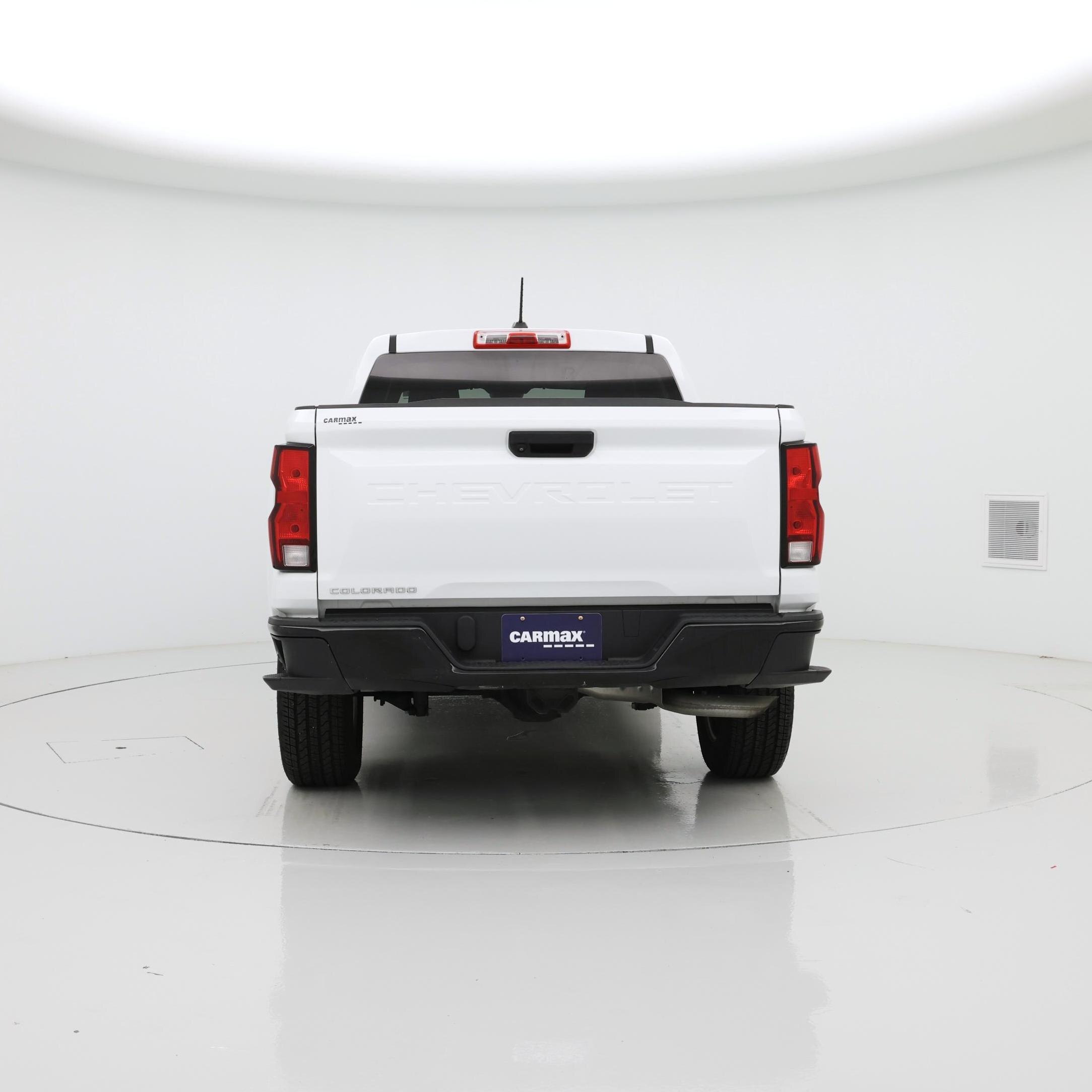 Thumbnail: 2023 Chevrolet Colorado - 6