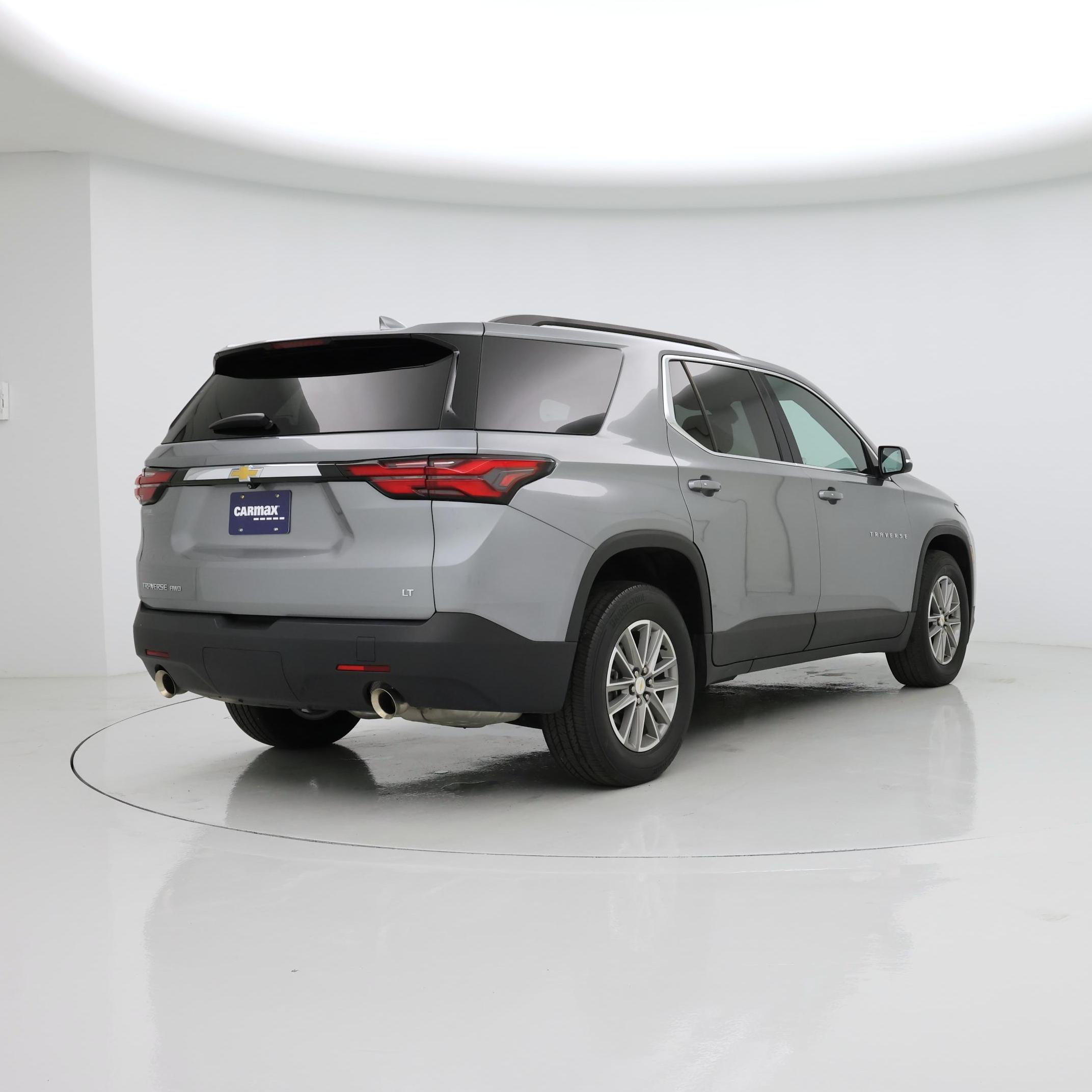 Thumbnail: 2023 Chevrolet Traverse - 8