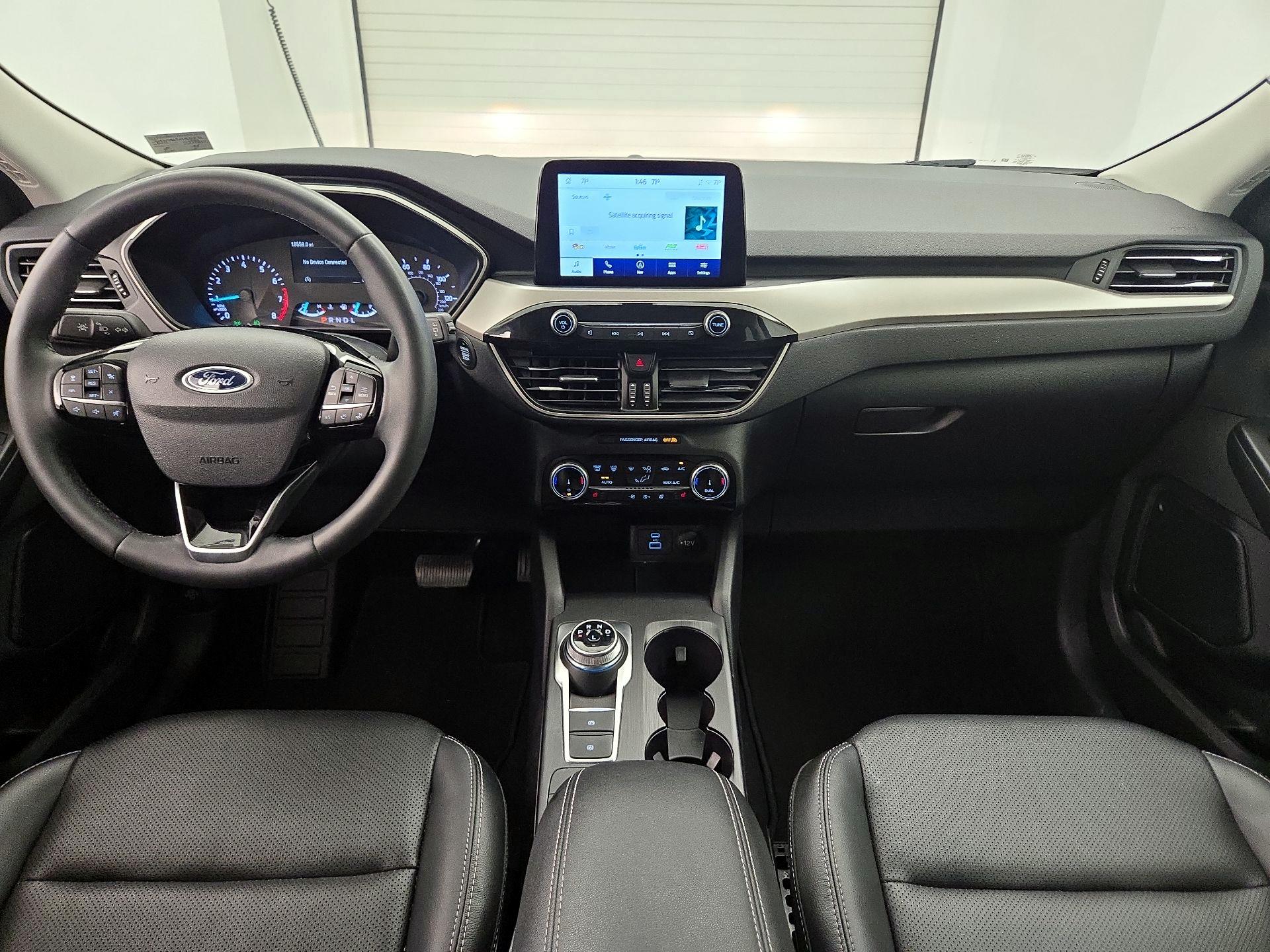 Thumbnail: 2022 Ford Escape - 9