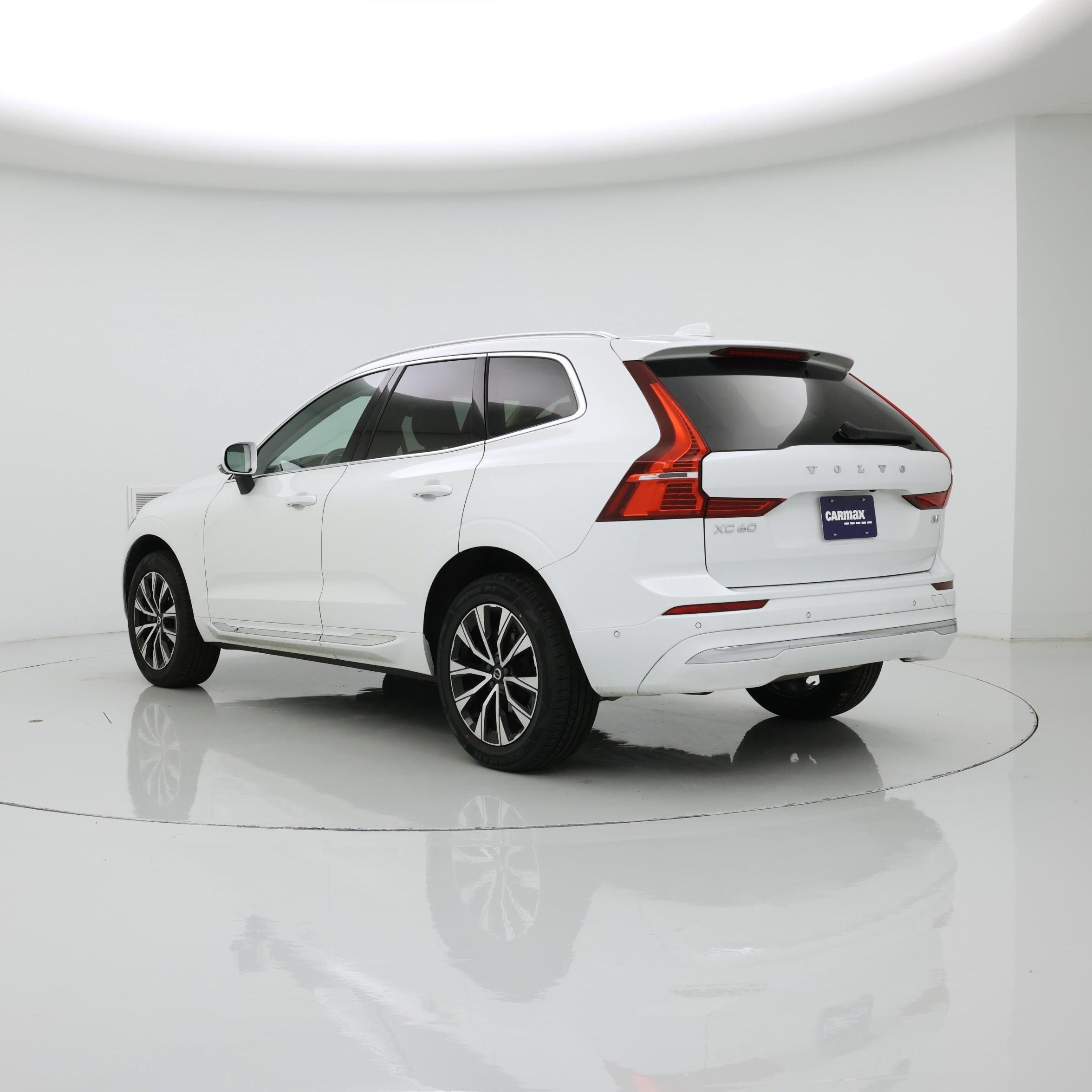 Thumbnail: 2023 Volvo XC60 - 2