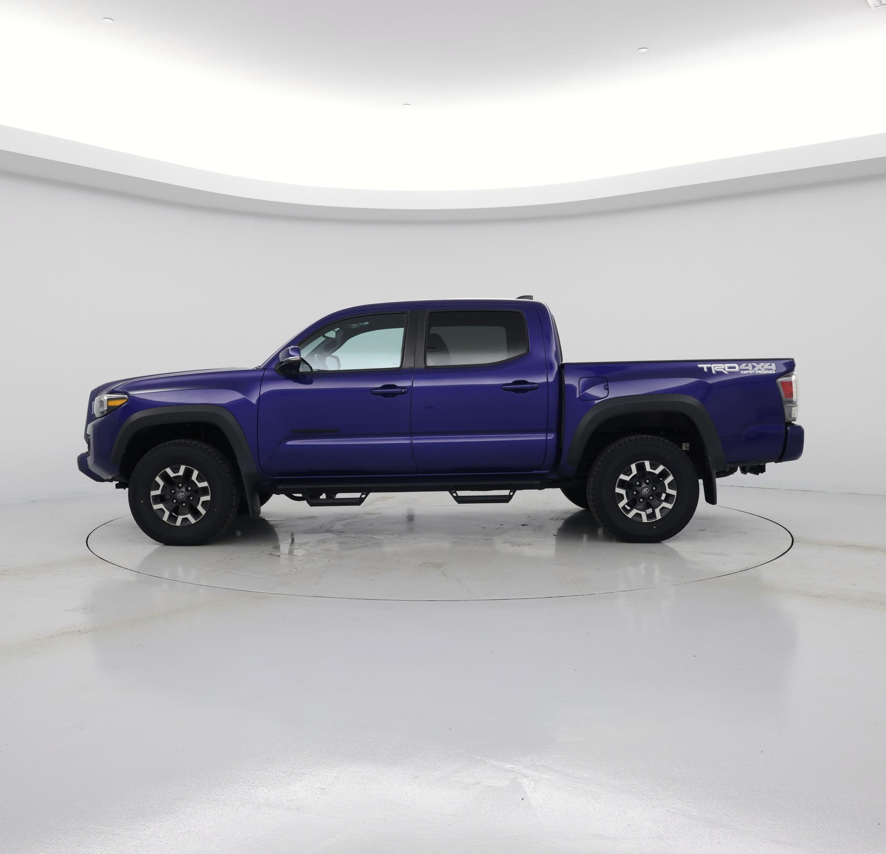 Thumbnail: 2022 Toyota Tacoma - 3