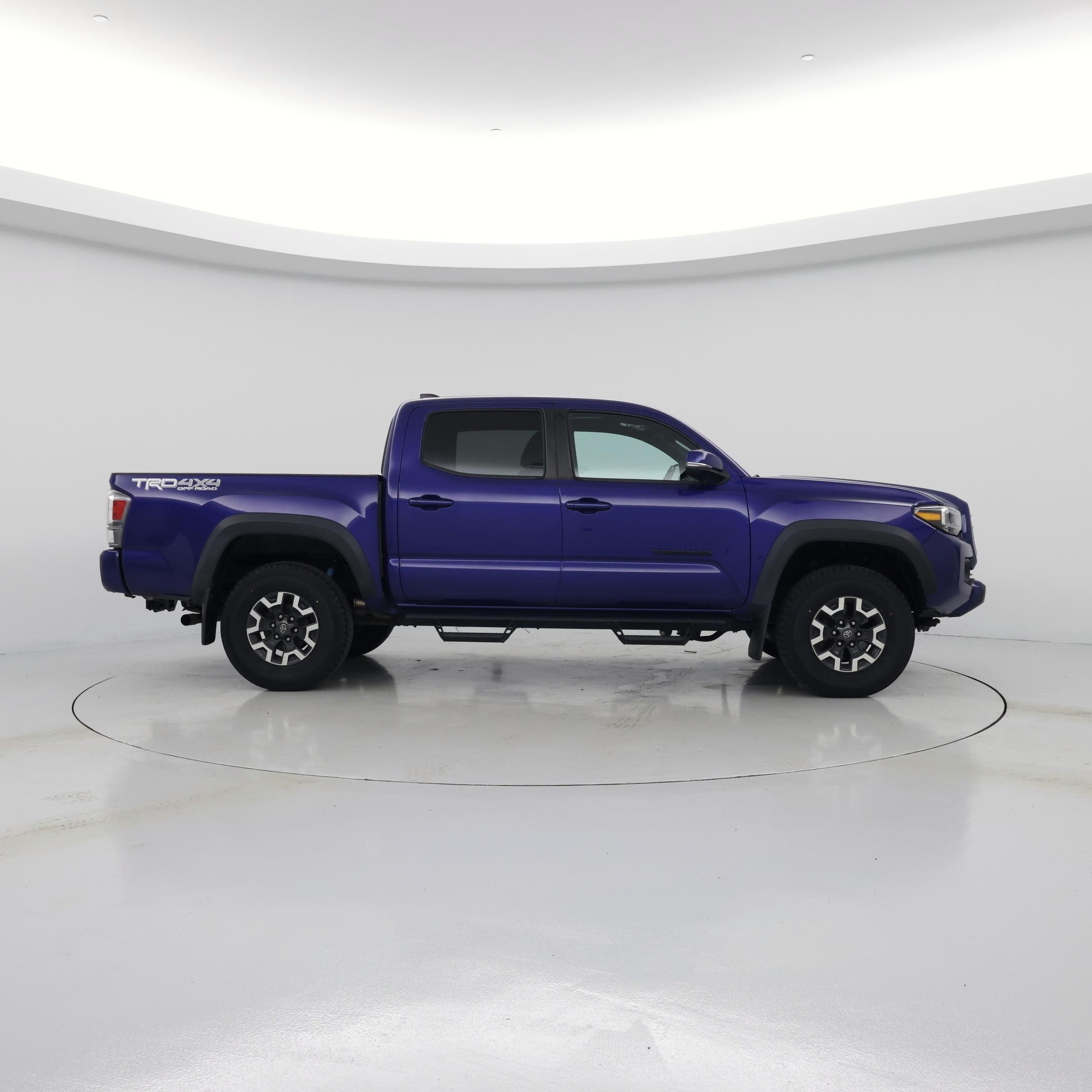 Thumbnail: 2022 Toyota Tacoma - 7