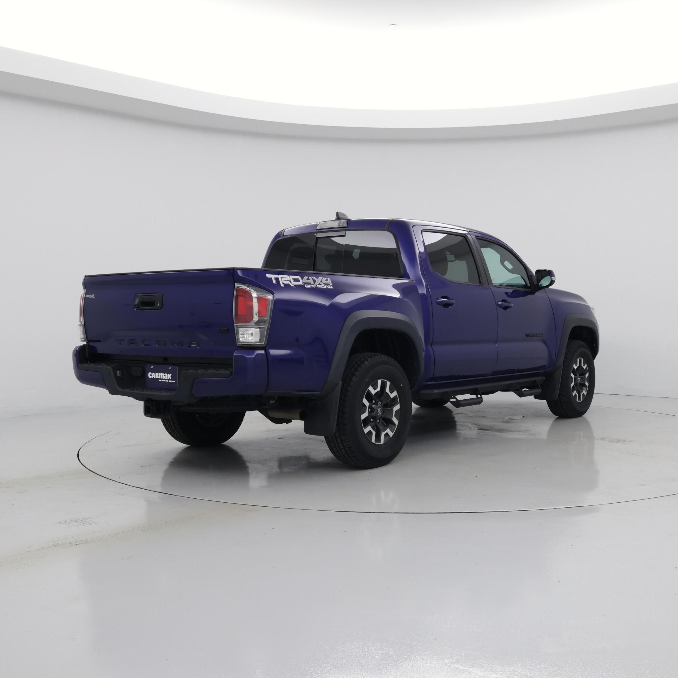Thumbnail: 2022 Toyota Tacoma - 8