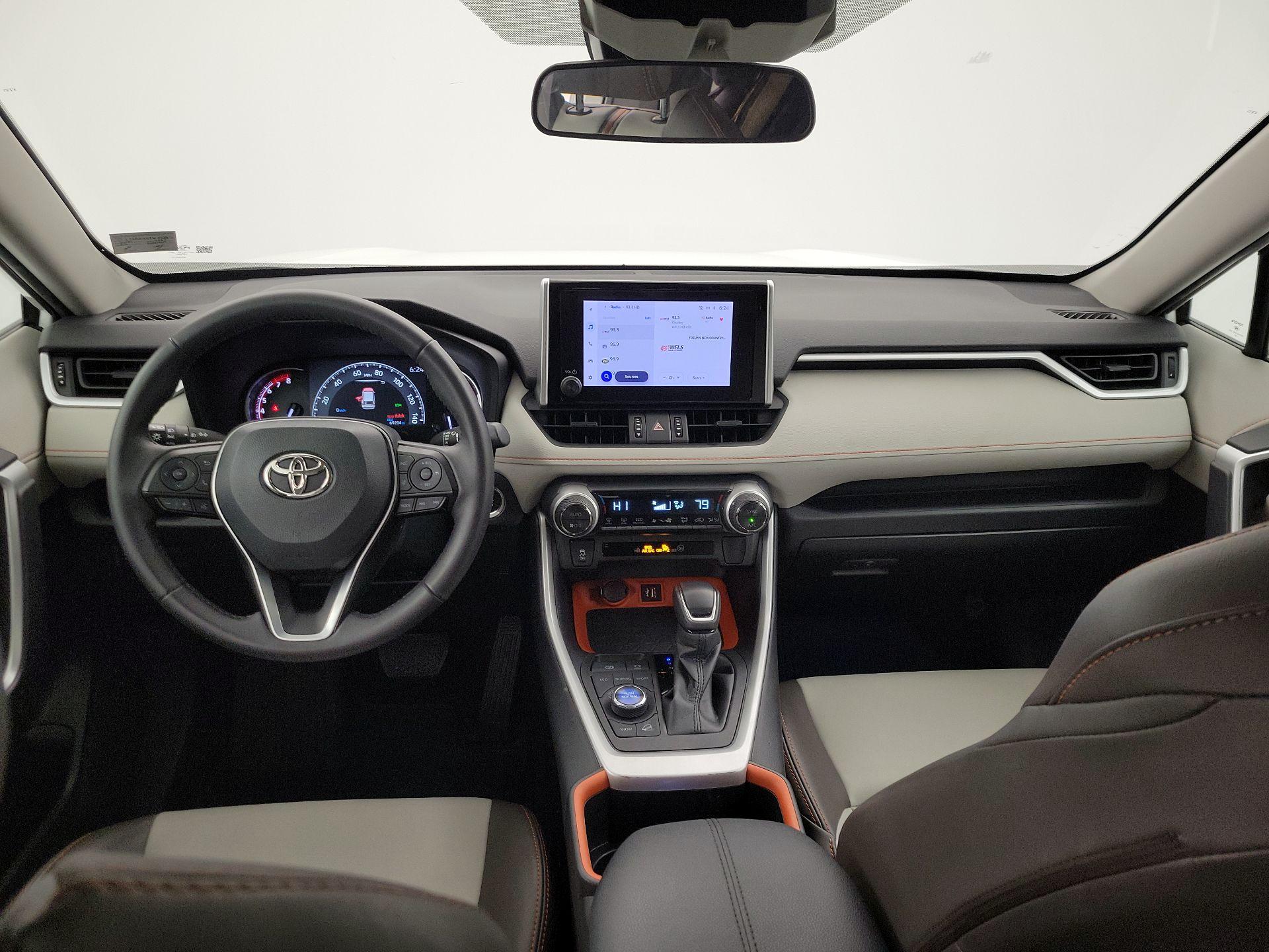 Thumbnail: 2023 Toyota RAV4 - 9