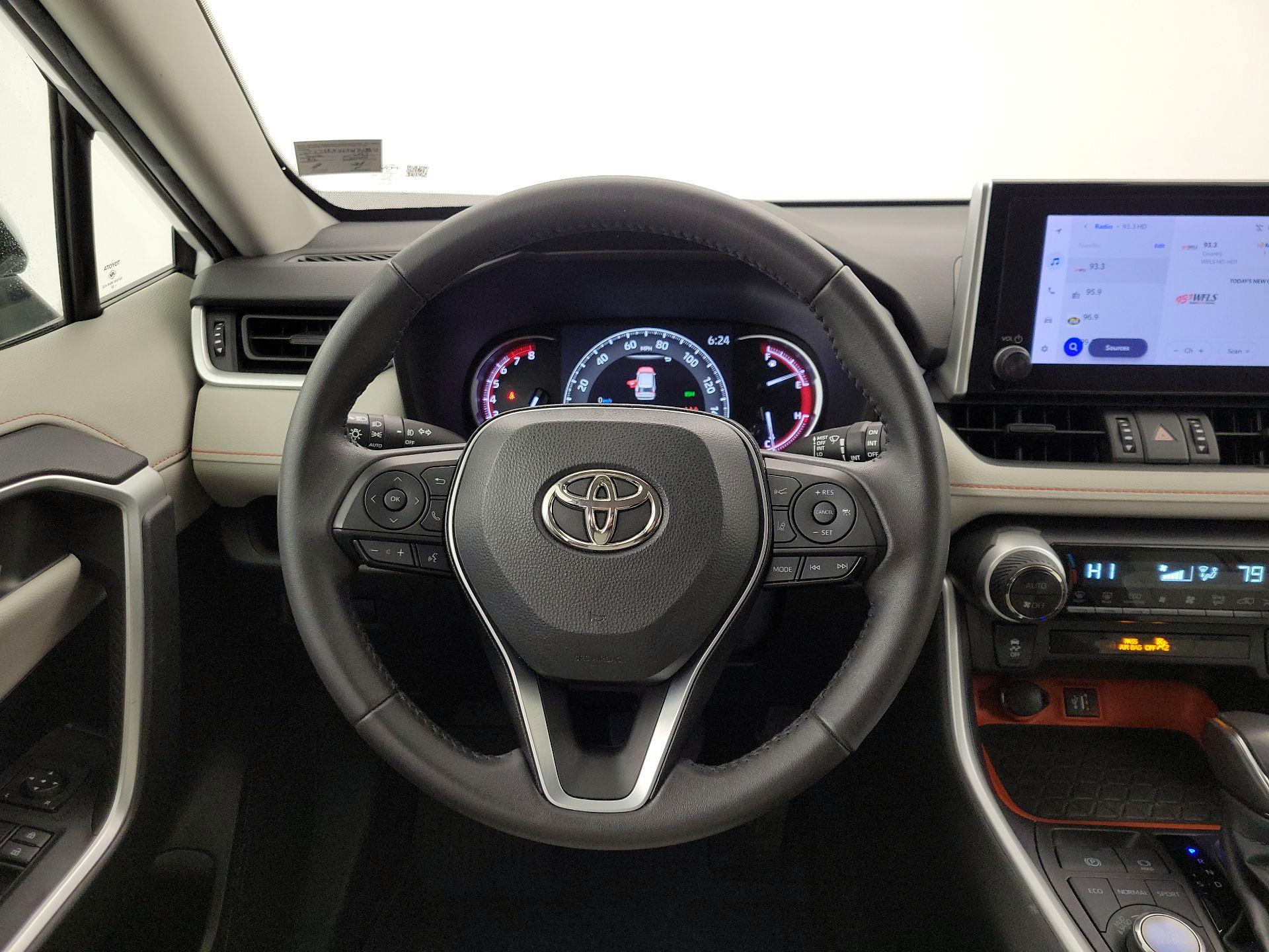 Thumbnail: 2023 Toyota RAV4 - 10