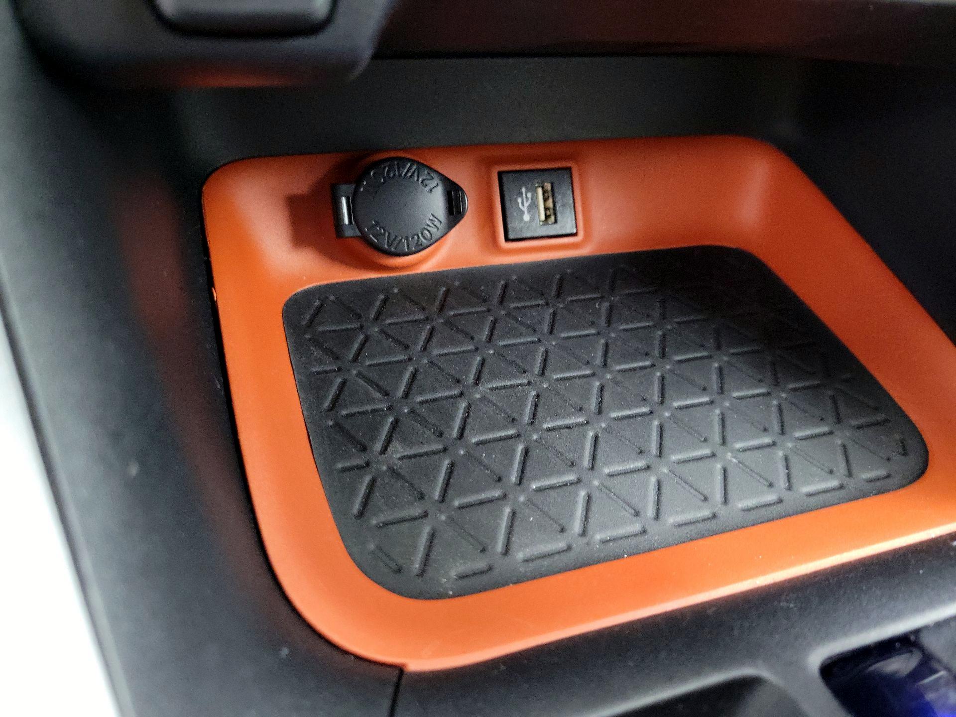 Thumbnail: 2023 Toyota RAV4 - 18