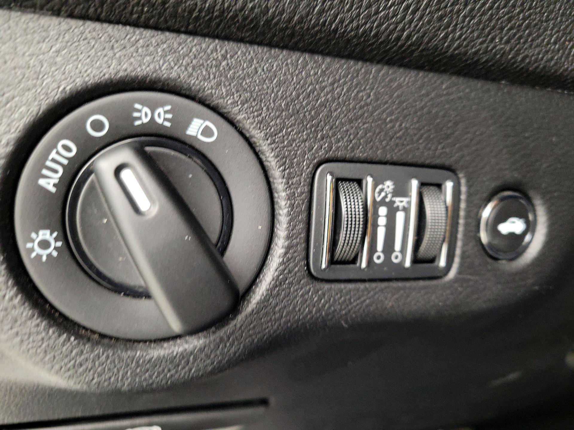 Thumbnail: 2023 Dodge Challenger - 13