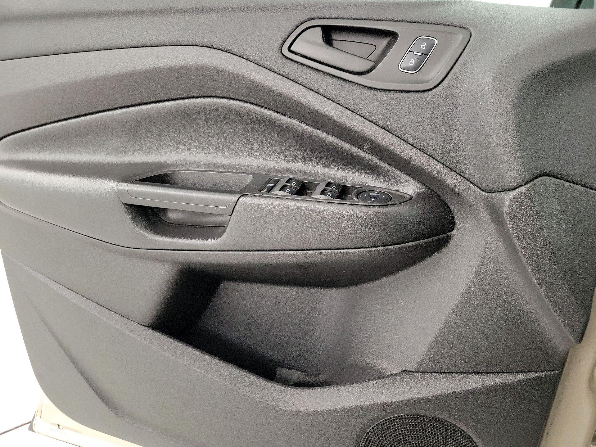 Thumbnail: 2017 Ford Escape - 12