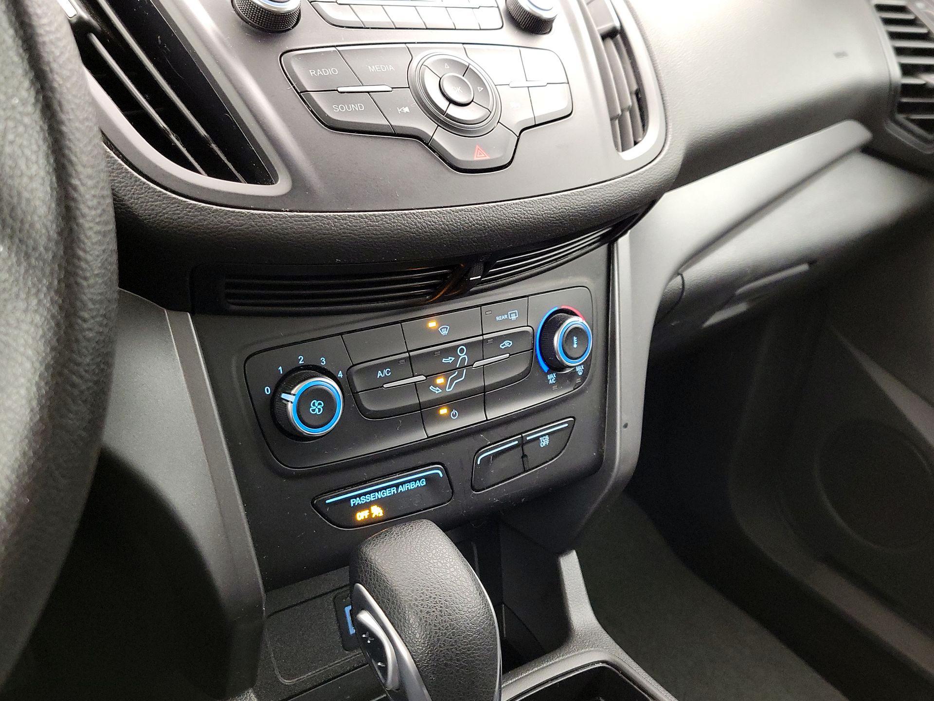 Thumbnail: 2017 Ford Escape - 16