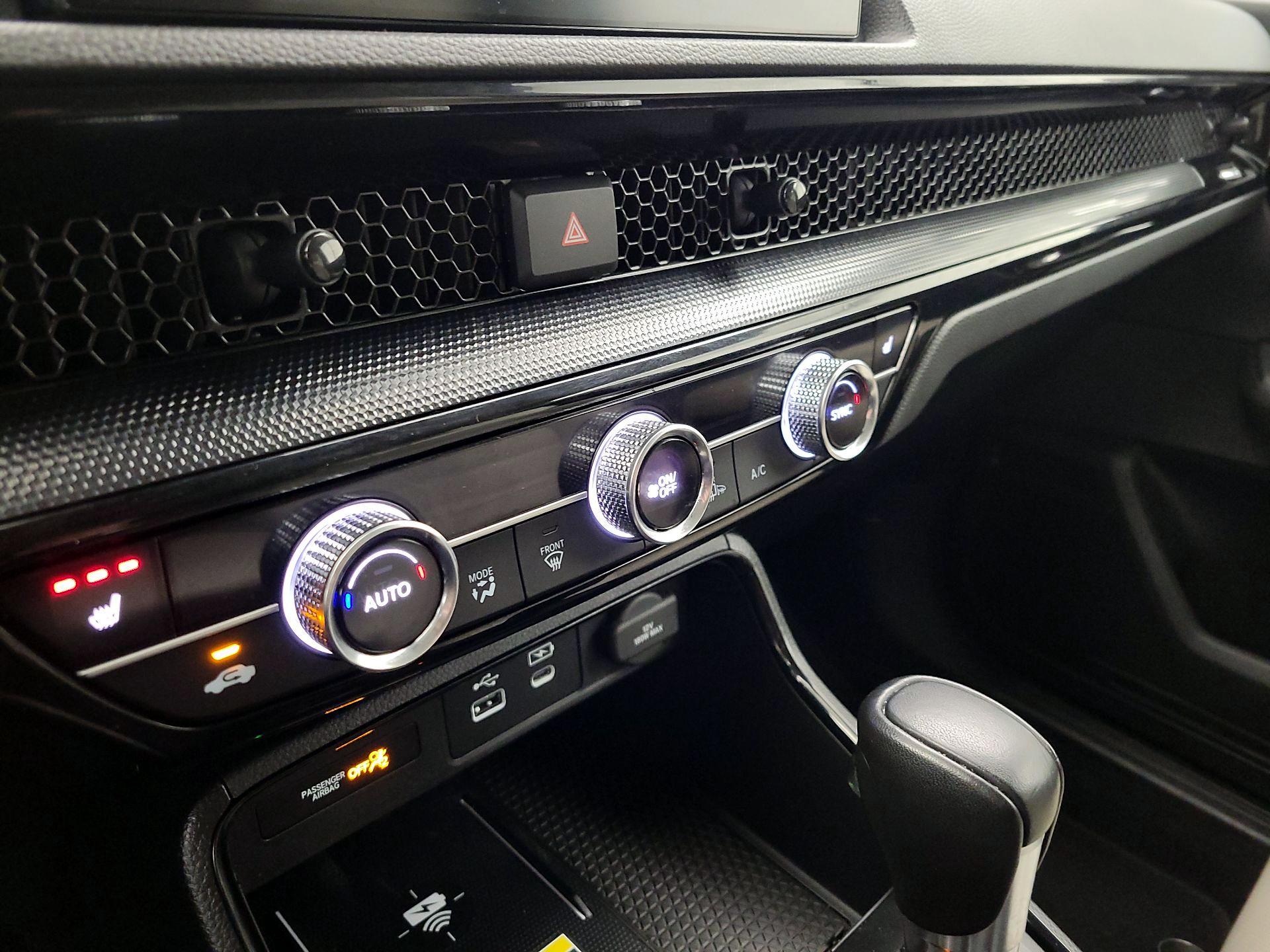 Thumbnail: 2023 Honda CR-V - 16