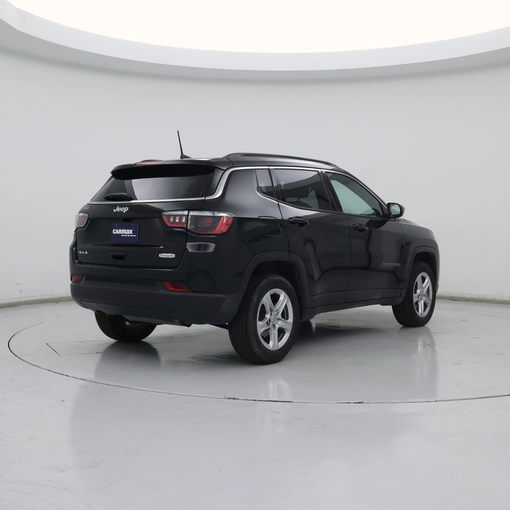 Thumbnail: 2023 Jeep Compass - 8