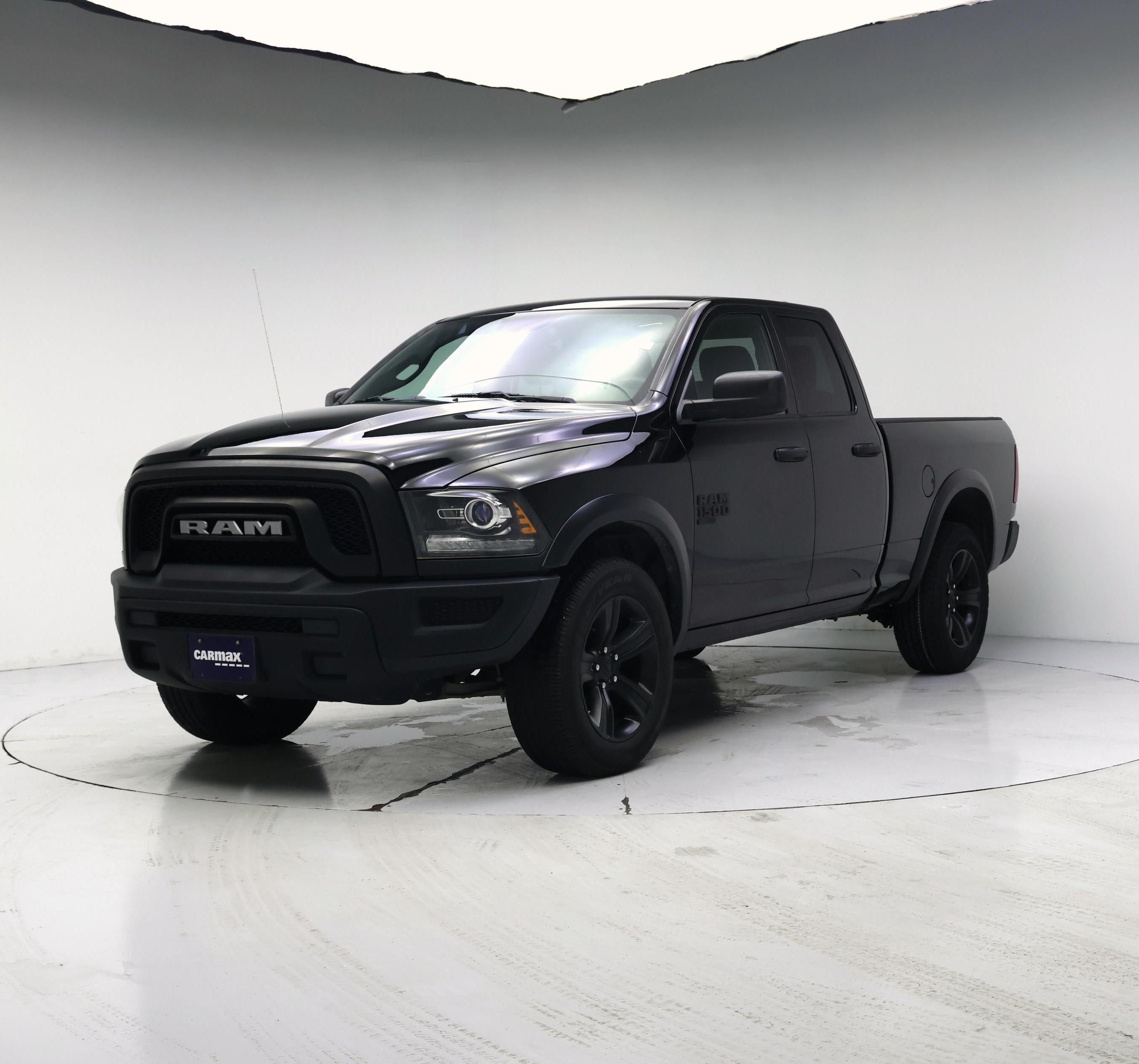 Thumbnail: 2022 RAM 1500 Classic - 4