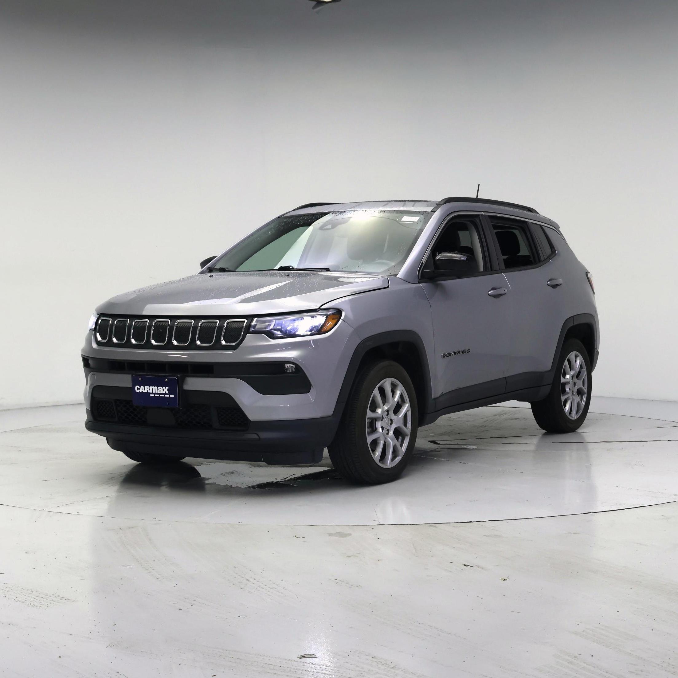 Thumbnail: 2022 Jeep Compass - 4