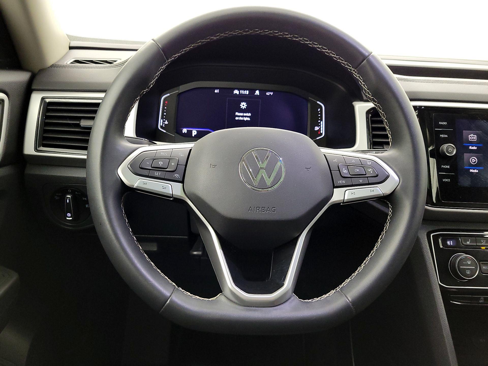 Thumbnail: 2023 Volkswagen Atlas - 10