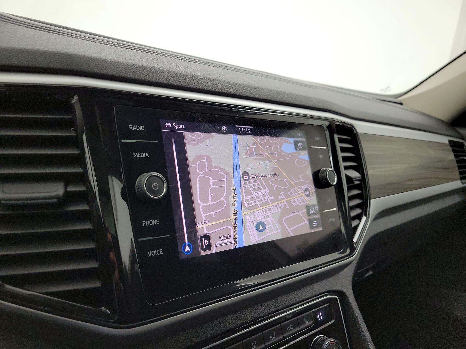 Thumbnail: 2023 Volkswagen Atlas - 14