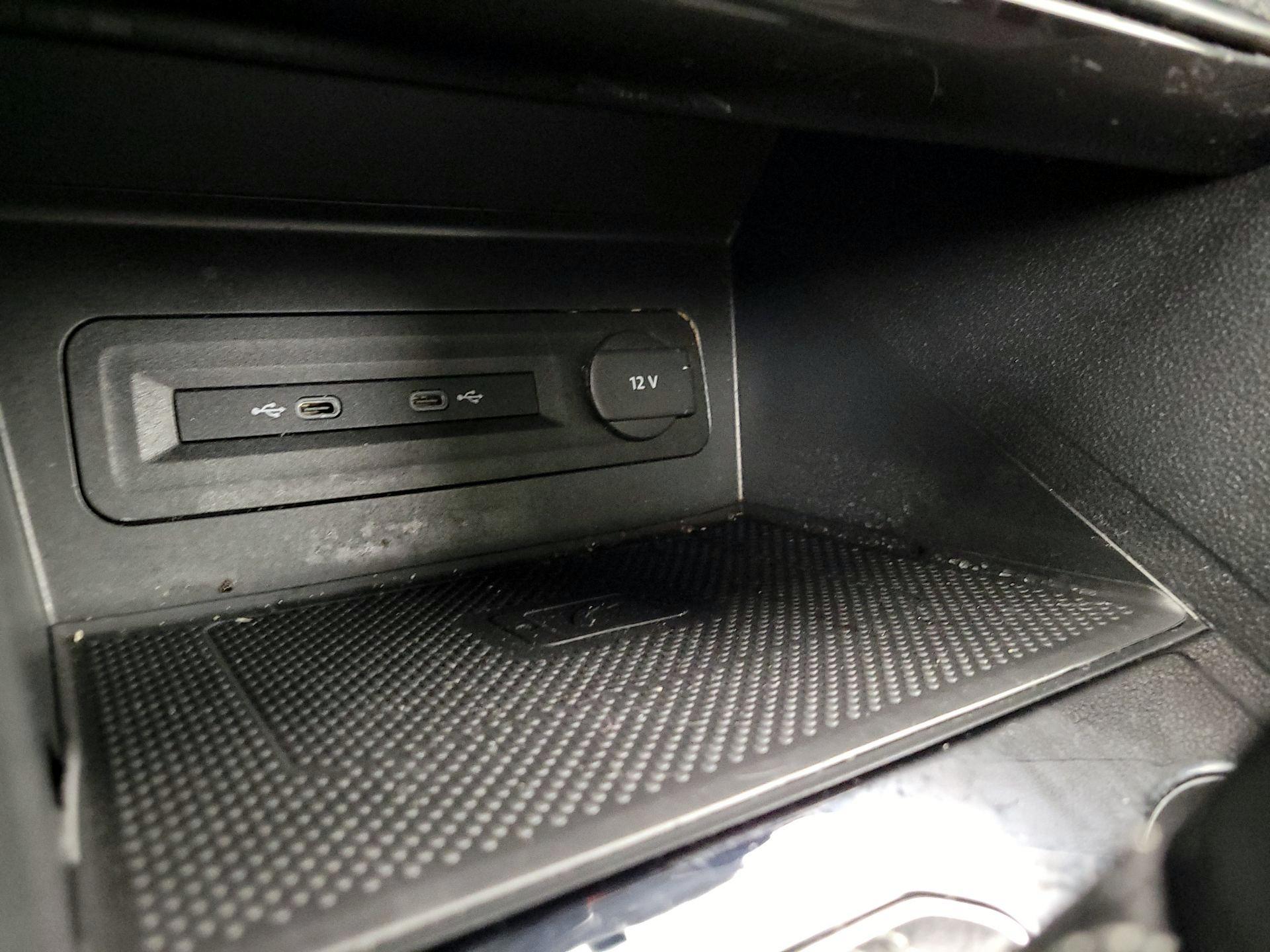 Thumbnail: 2023 Volkswagen Atlas - 19