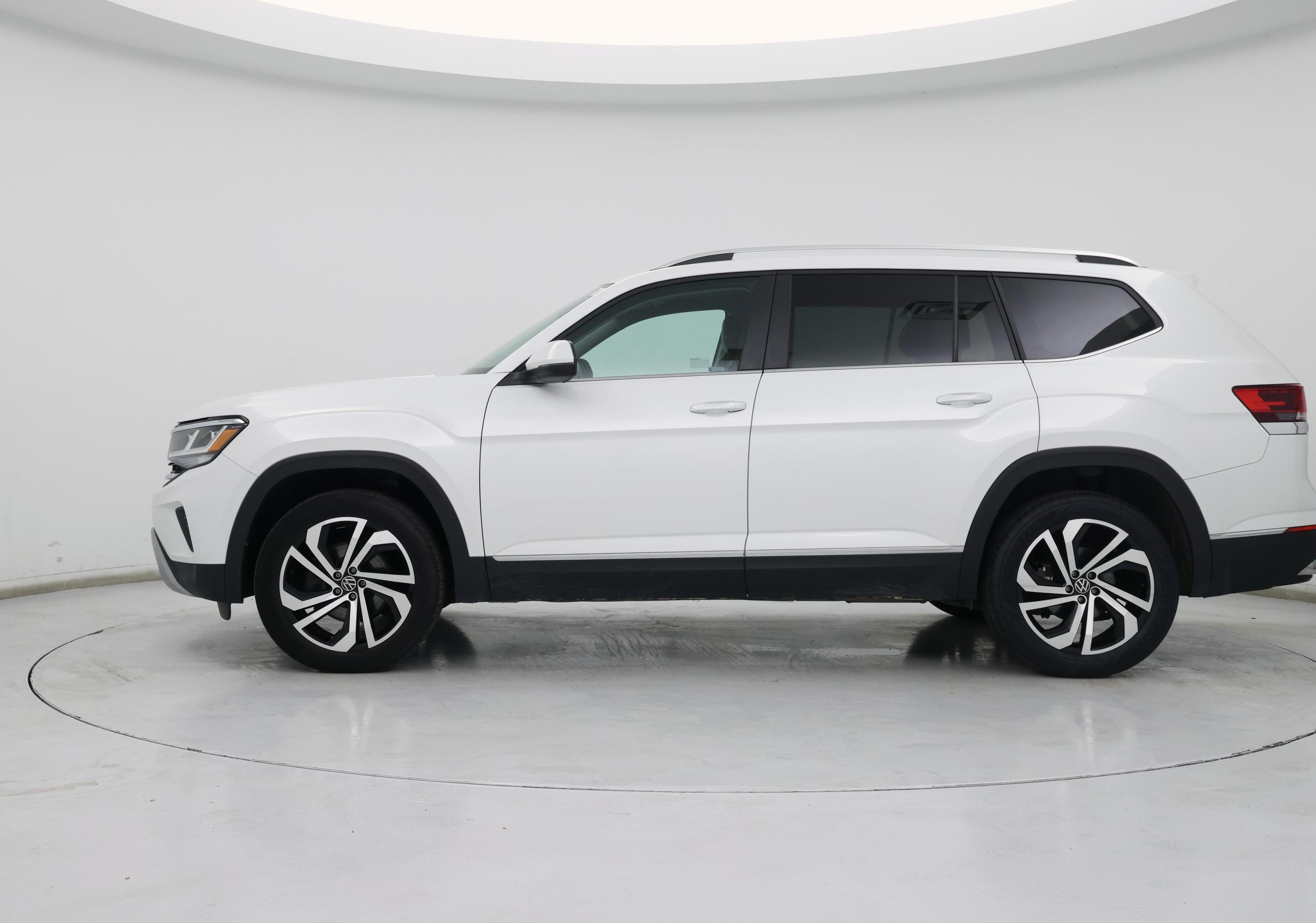 Thumbnail: 2023 Volkswagen Atlas - 3