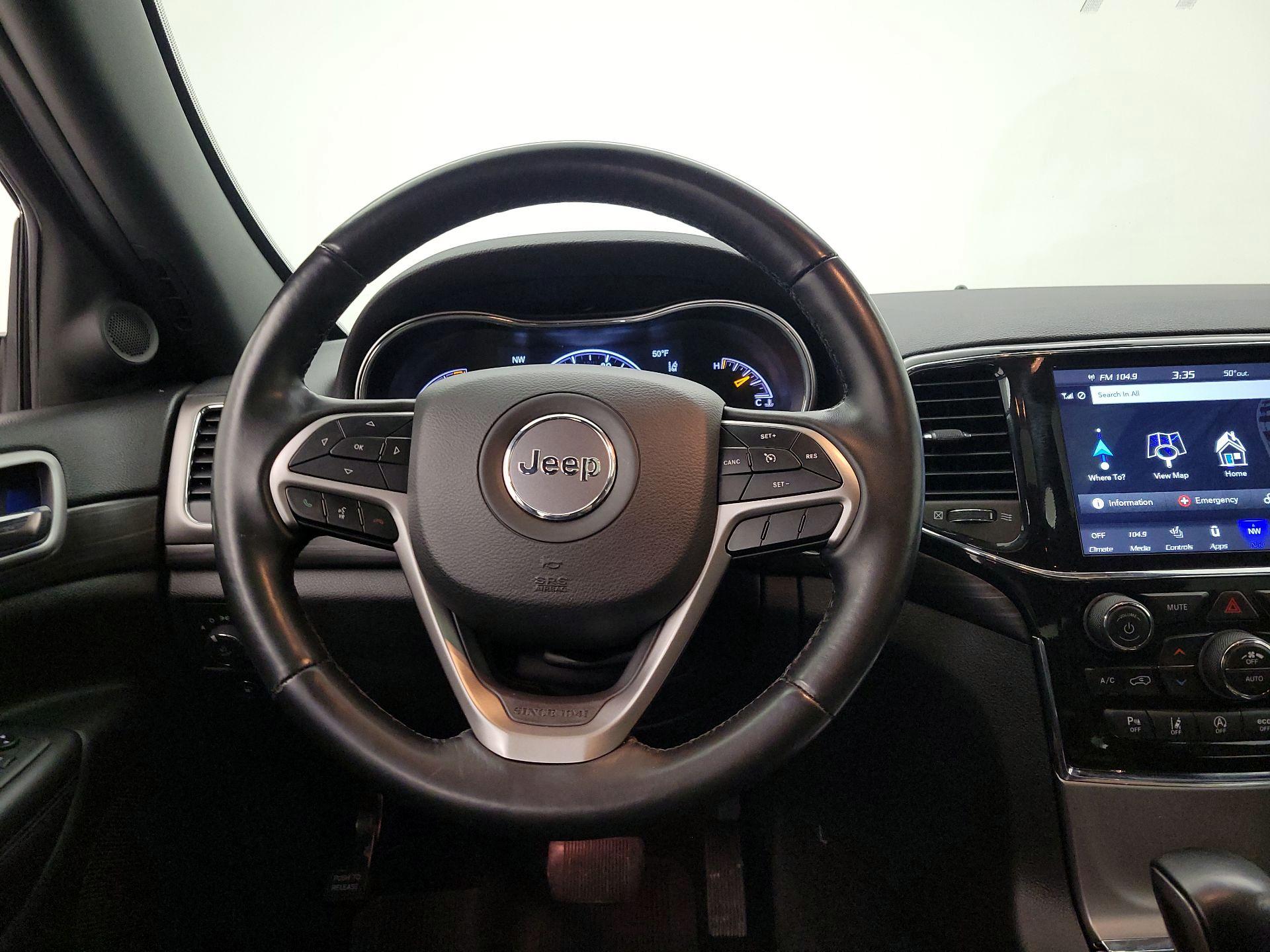 Thumbnail: 2022 Jeep Grand Cherokee - 10