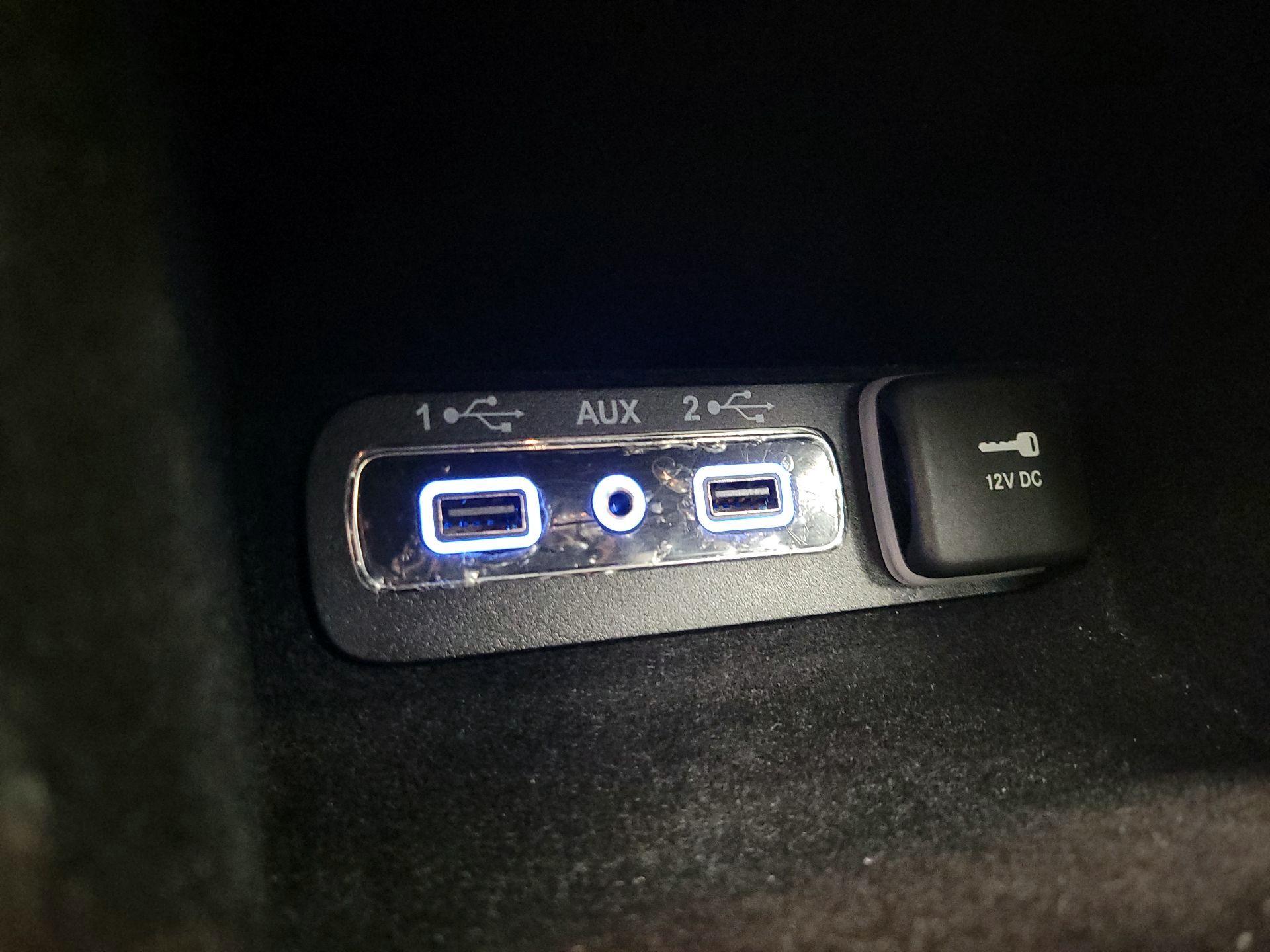 Thumbnail: 2022 Jeep Grand Cherokee - 18