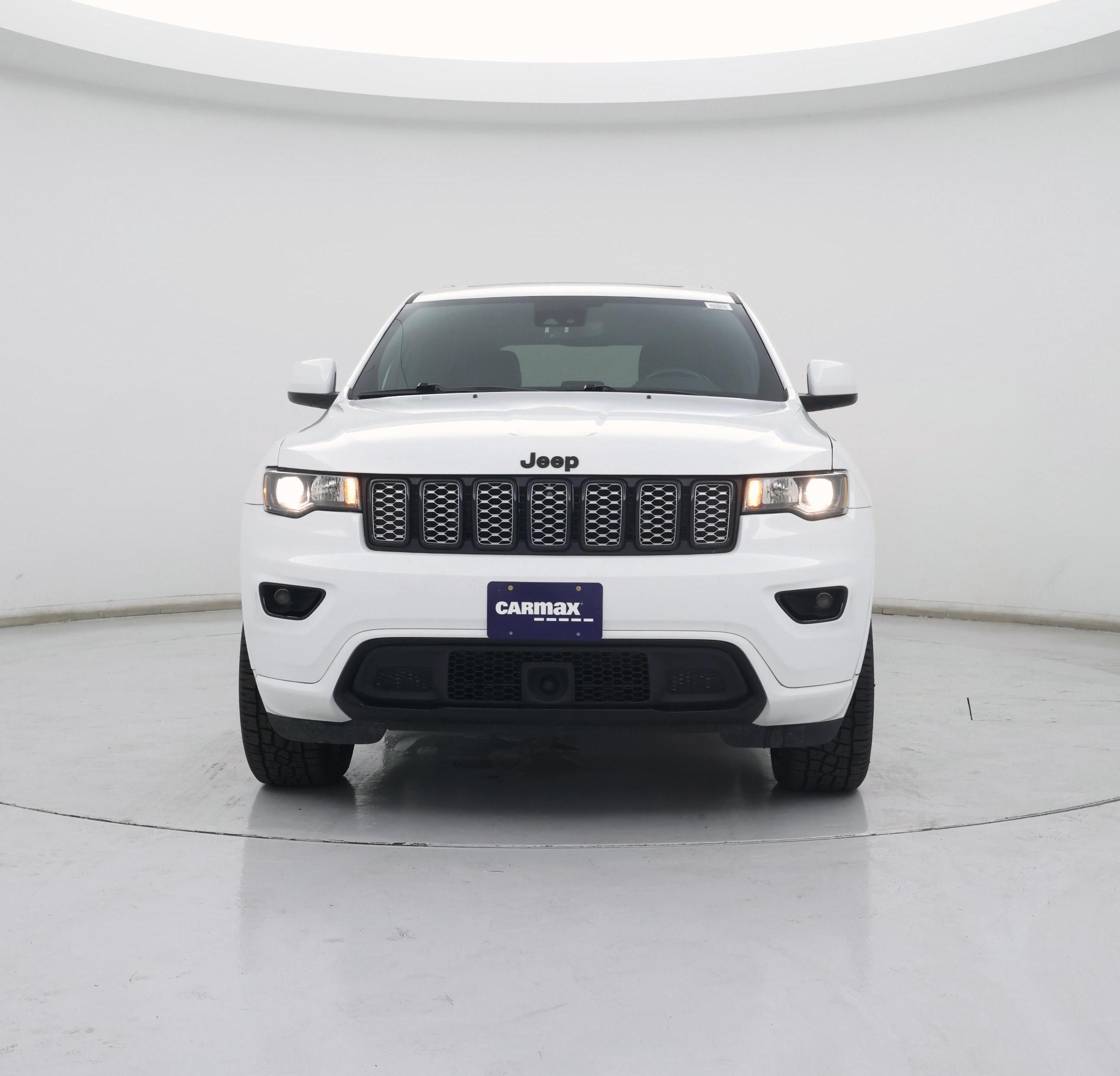 Thumbnail: 2022 Jeep Grand Cherokee - 5