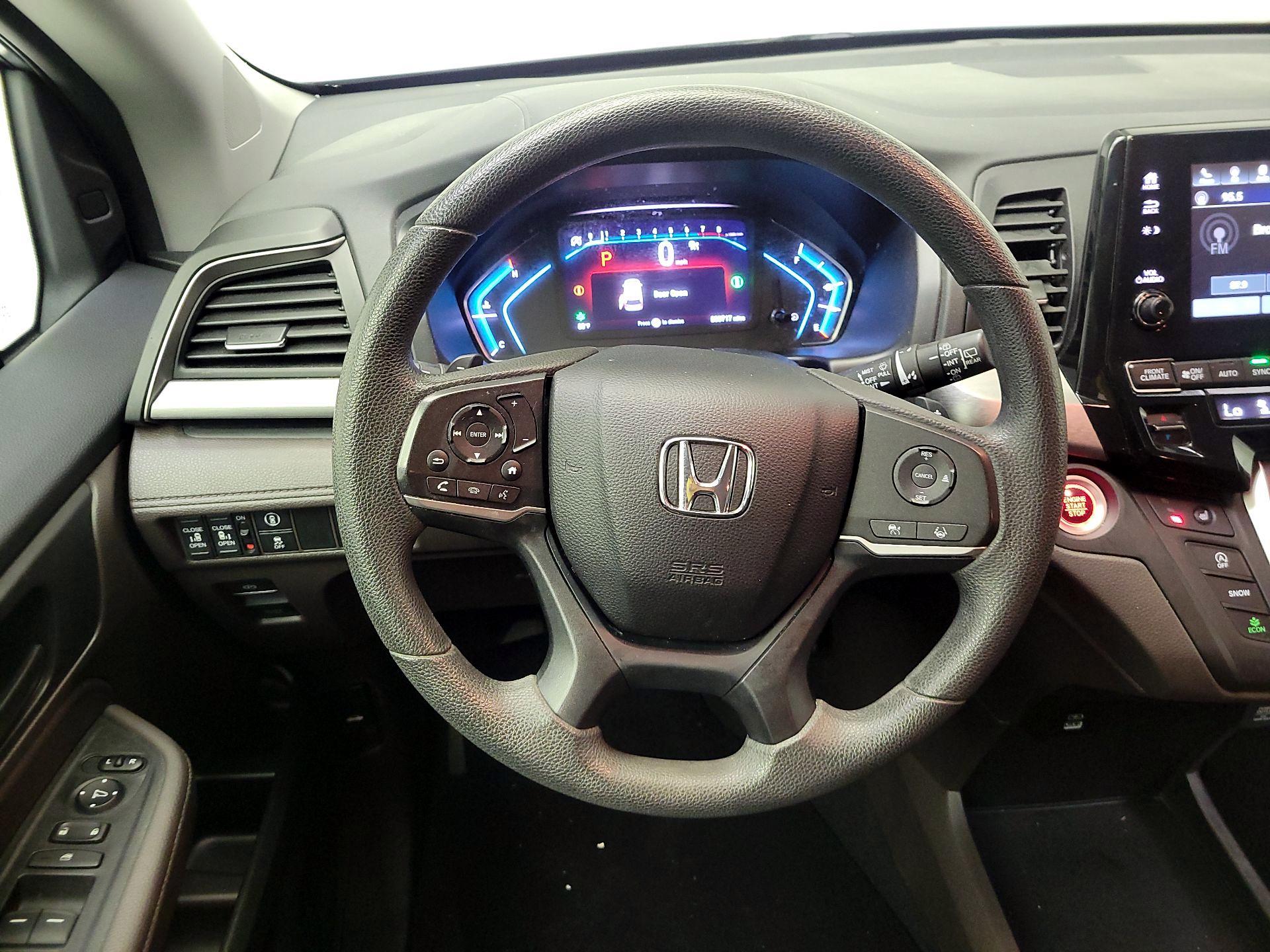 Thumbnail: 2023 Honda Odyssey - 10
