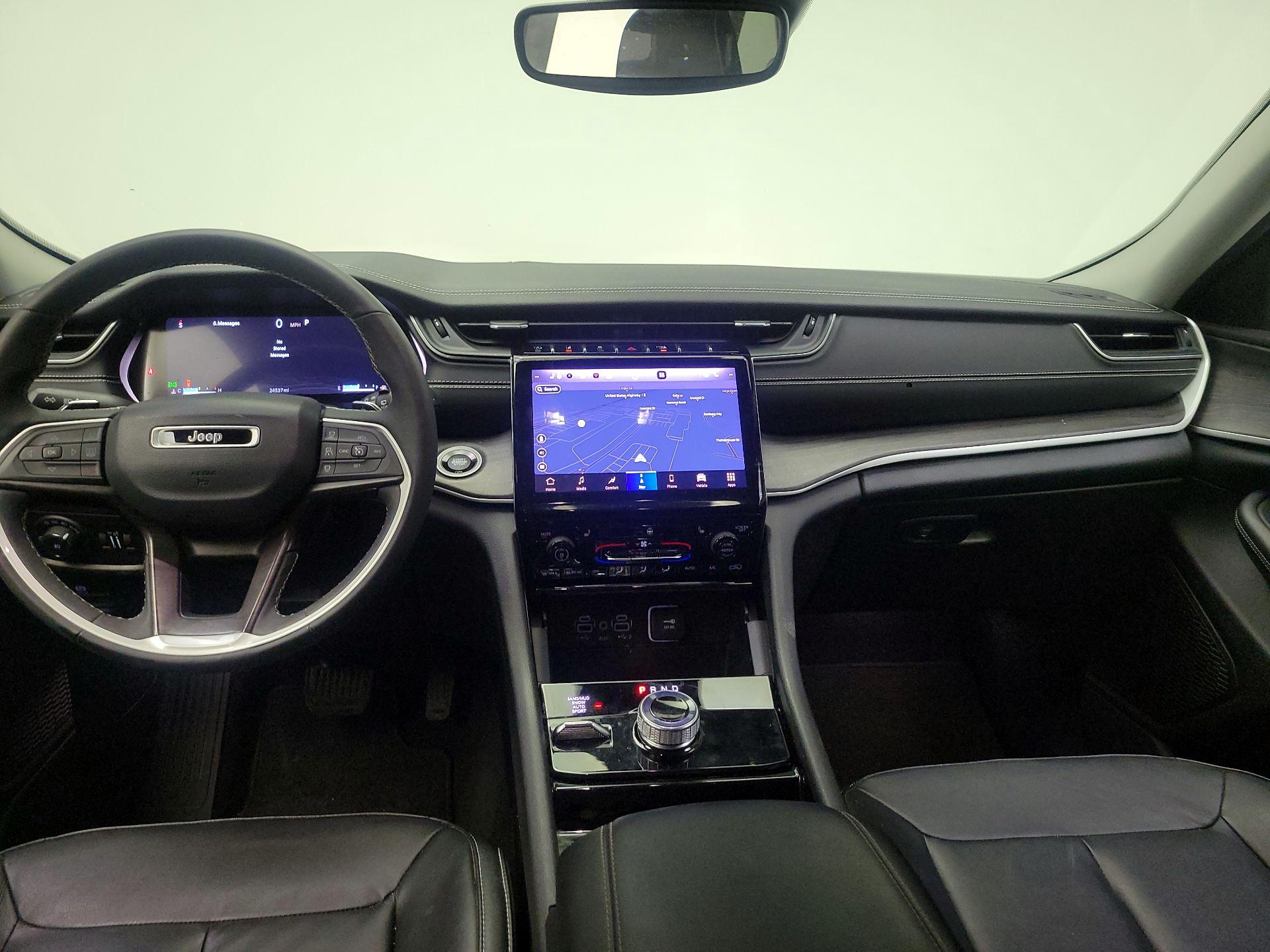 Thumbnail: 2023 Jeep Grand Cherokee - 9