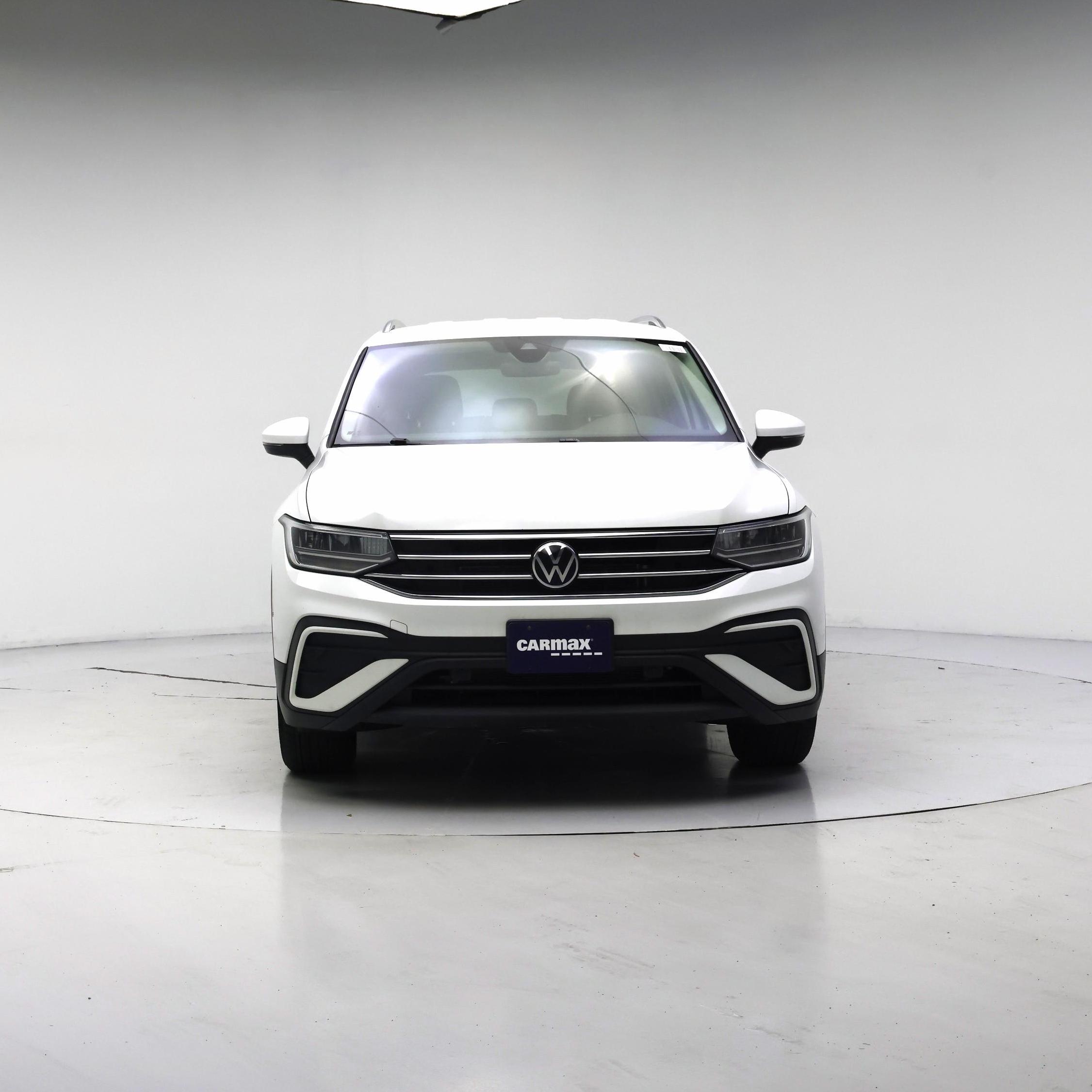 Thumbnail: 2022 Volkswagen Tiguan - 5
