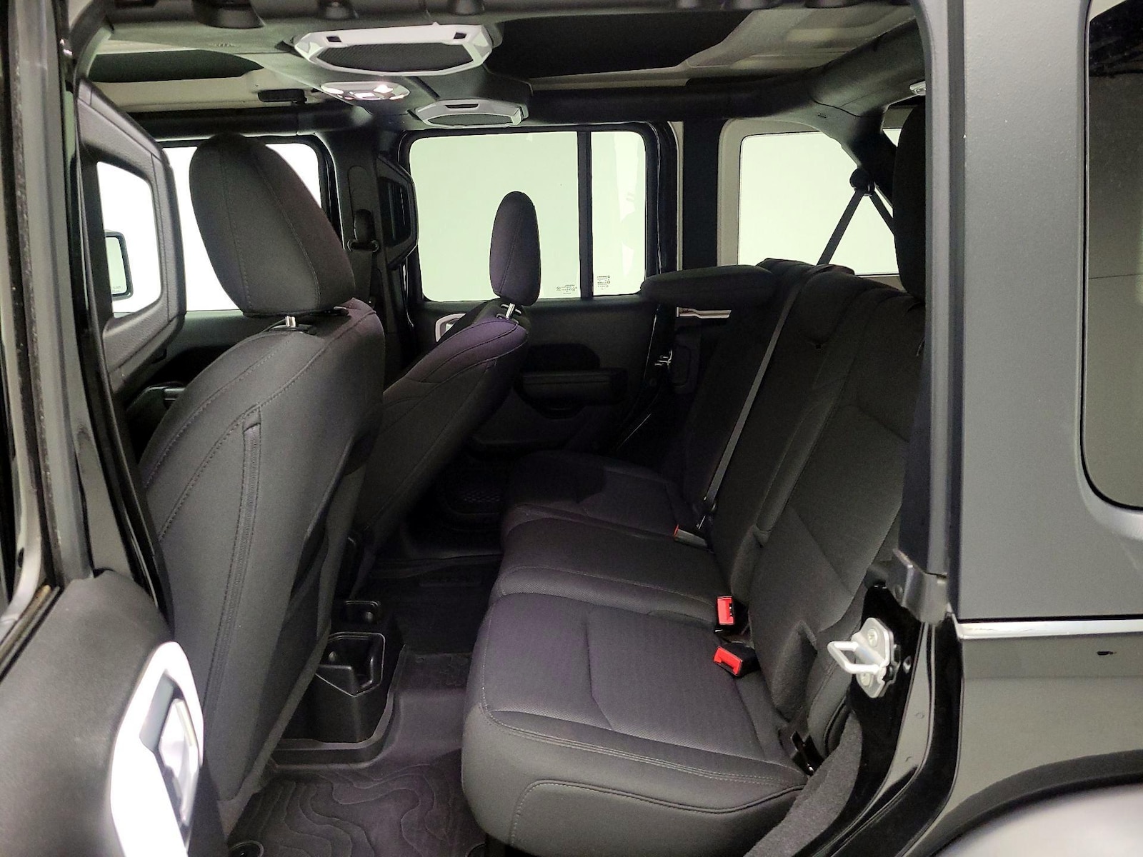 2022 Jeep Wrangler Unlimited Altitude - Photo 20