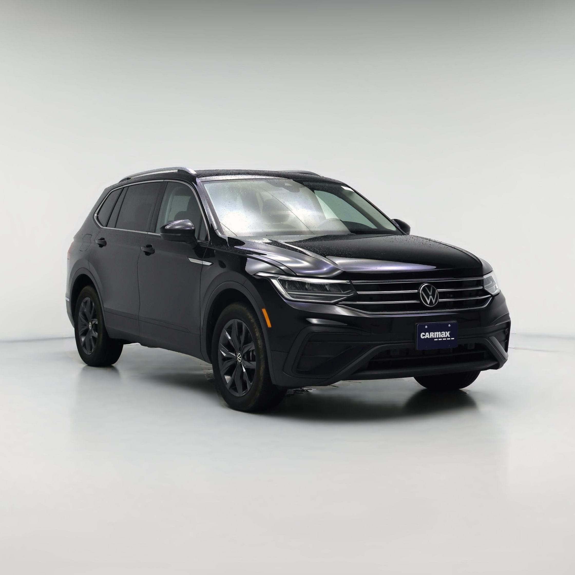 Thumbnail: 2023 Volkswagen Tiguan - 1