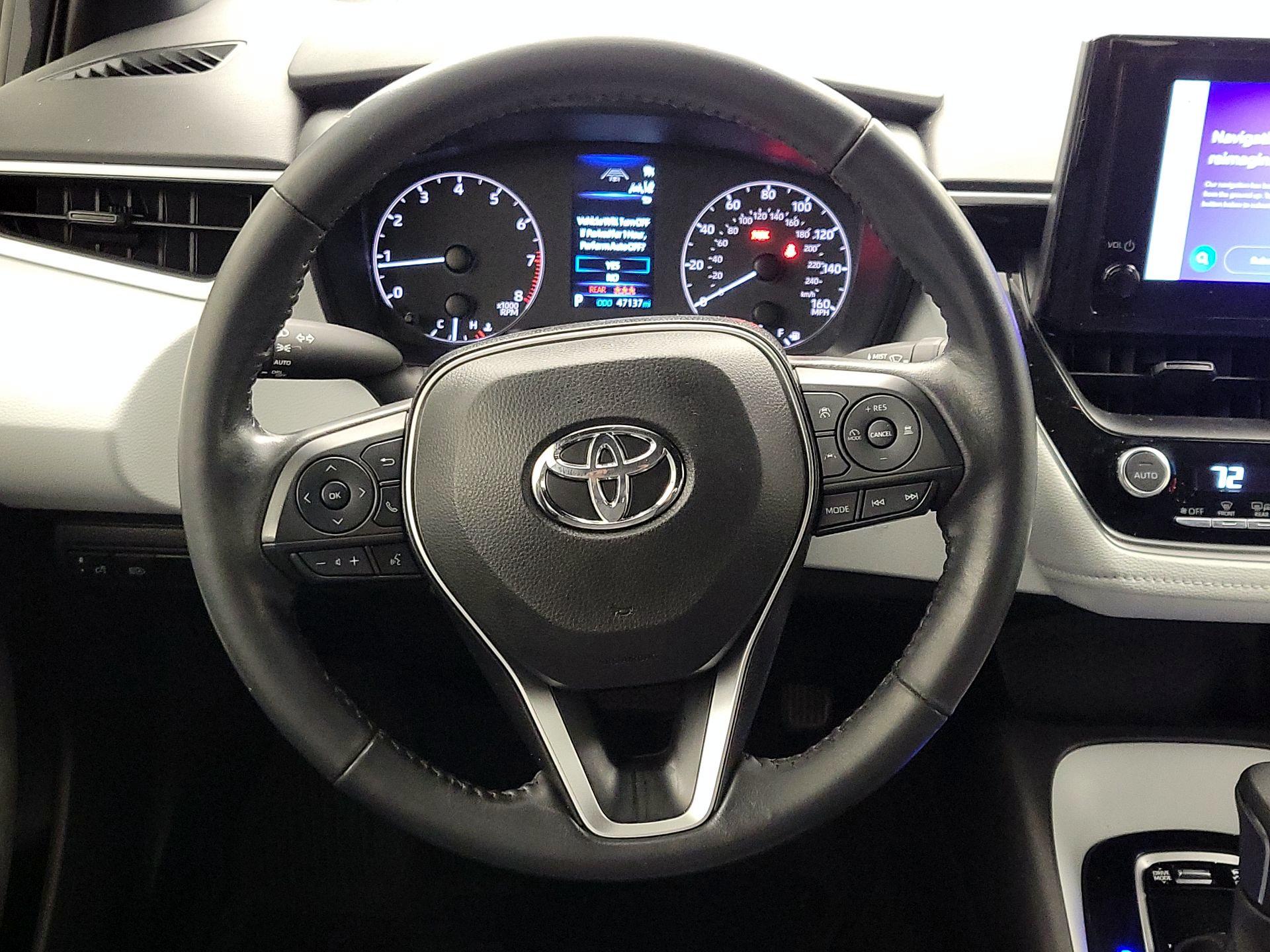 Thumbnail: 2023 Toyota Corolla - 10