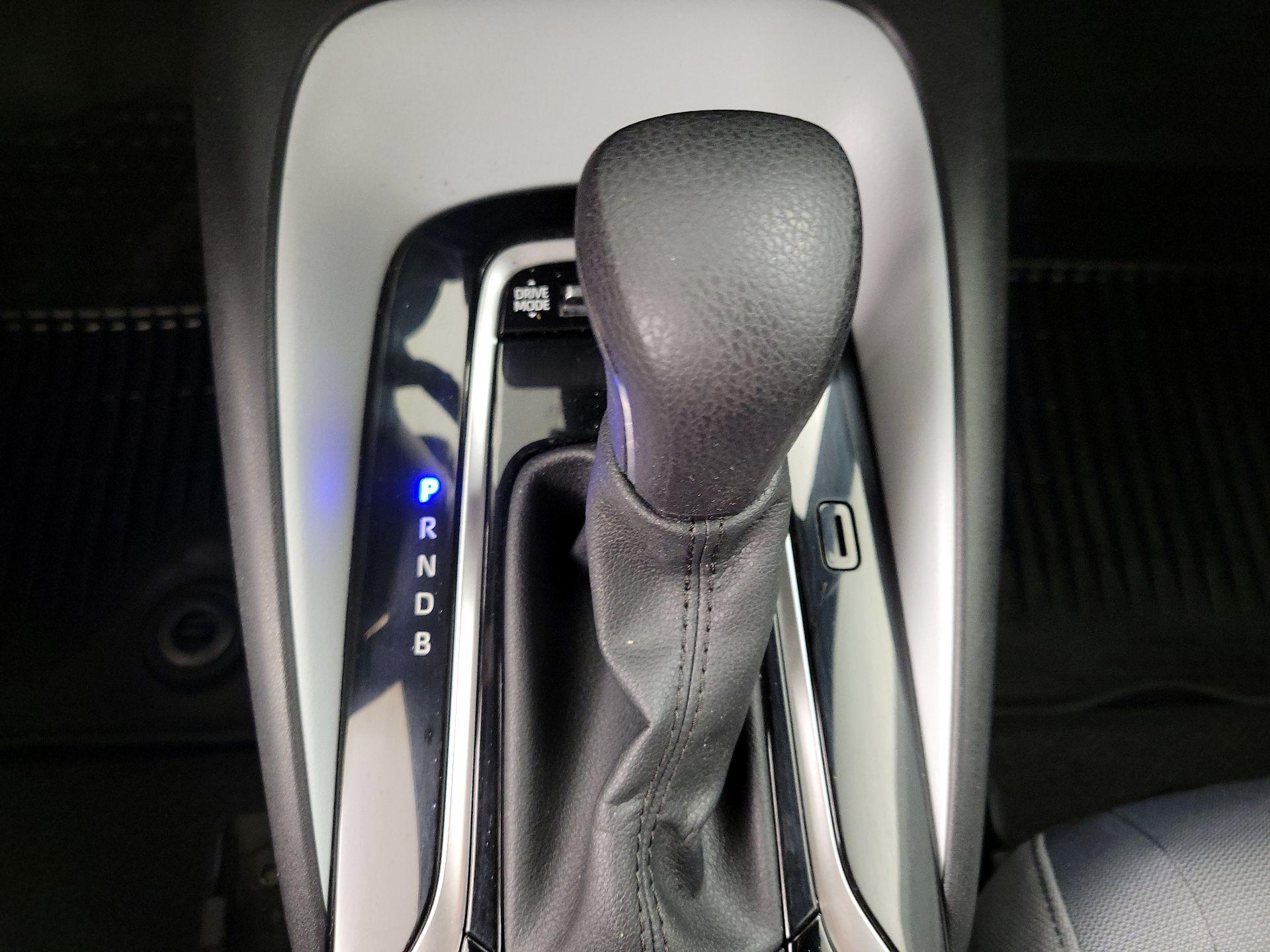 Thumbnail: 2023 Toyota Corolla - 17