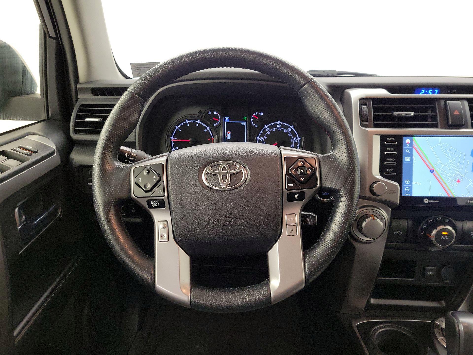 Thumbnail: 2024 Toyota 4Runner - 10