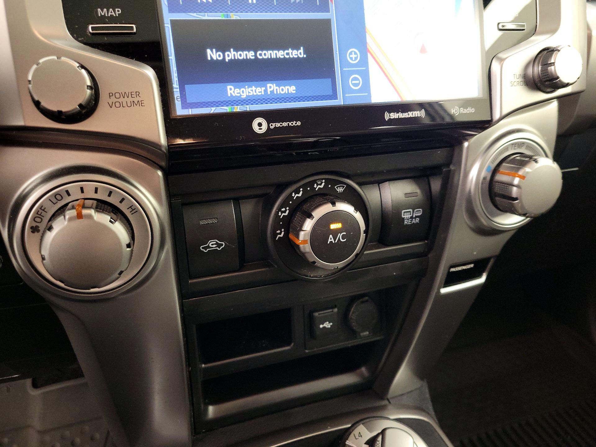 Thumbnail: 2024 Toyota 4Runner - 17