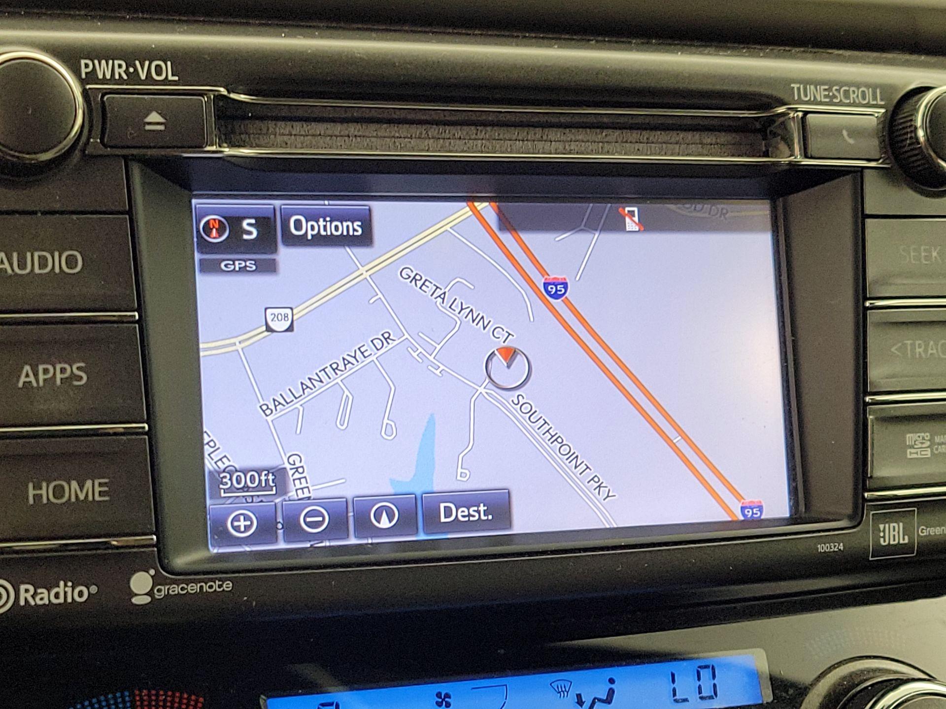 Thumbnail: 2015 Toyota RAV4 - 14