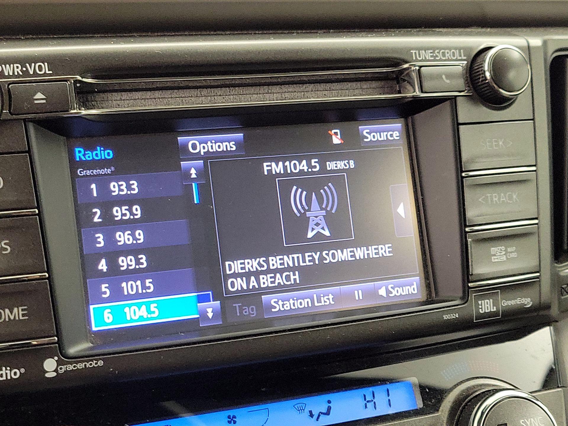 Thumbnail: 2015 Toyota RAV4 - 16